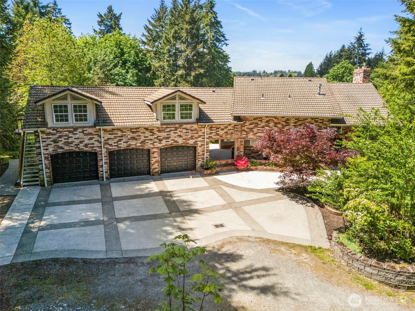 5420 Hawks Prairie Road