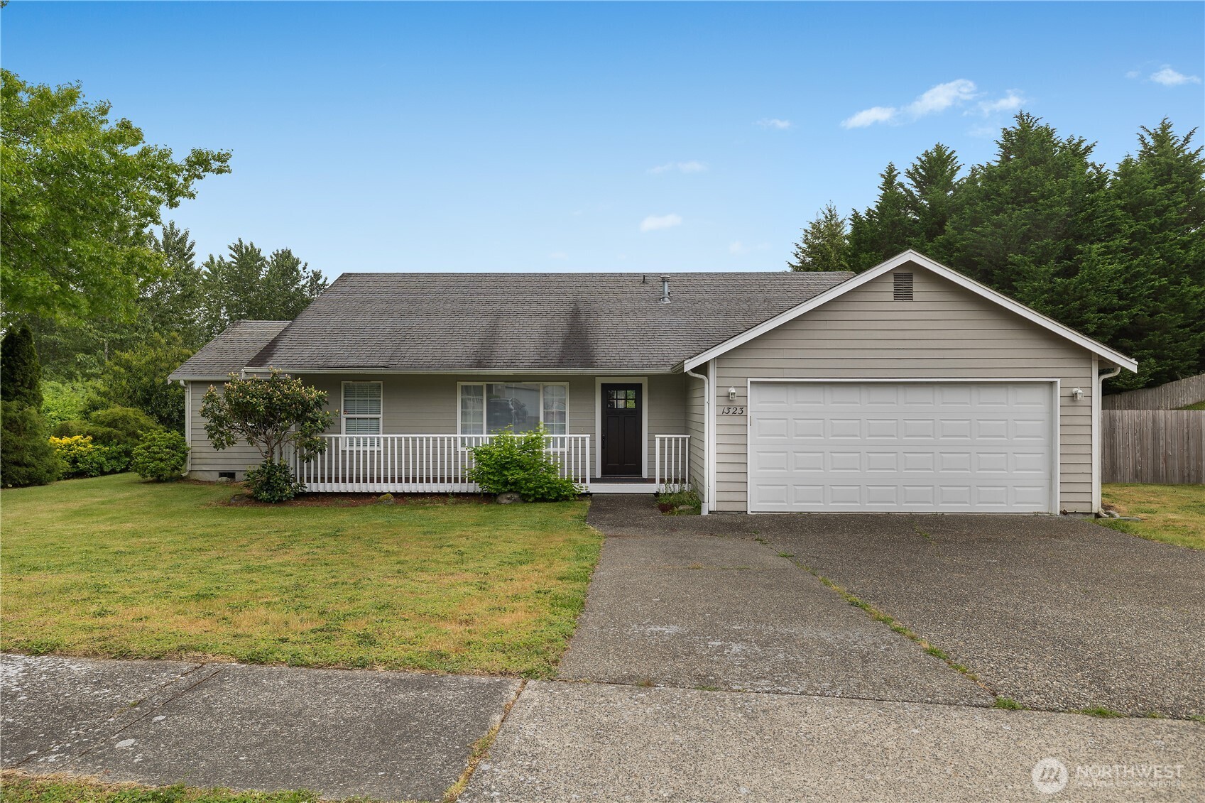 1323 Scarlet Oak Drive