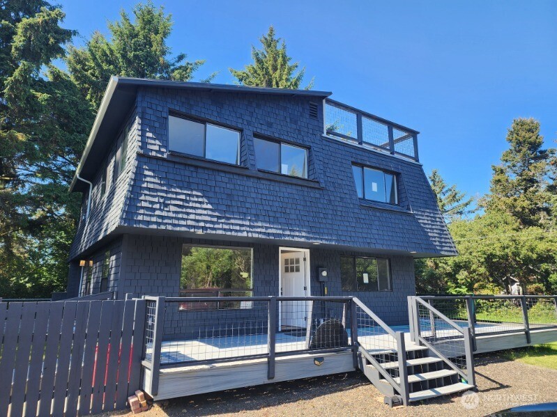 469 Pyxis Court