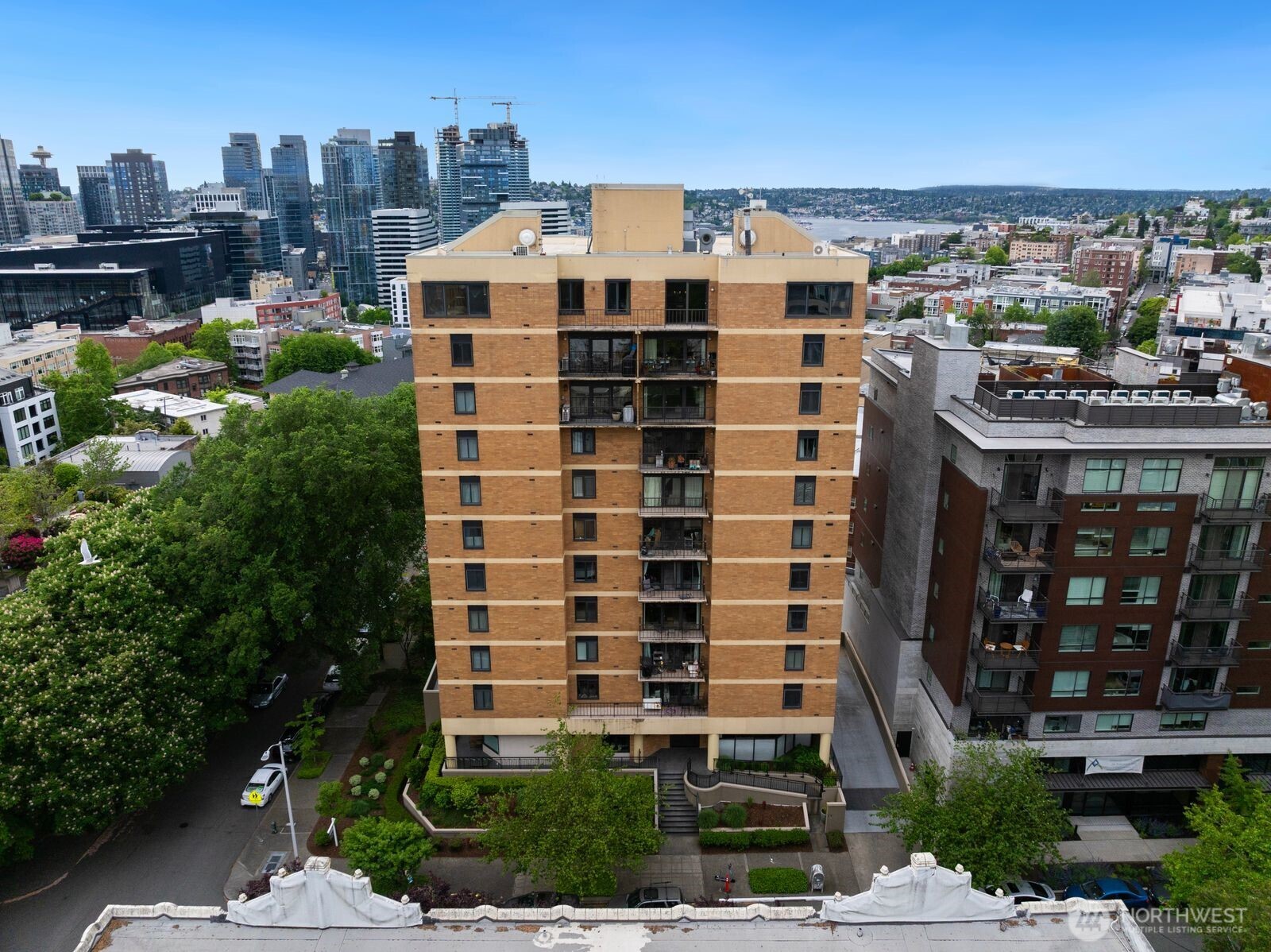 1300 University Street #11A