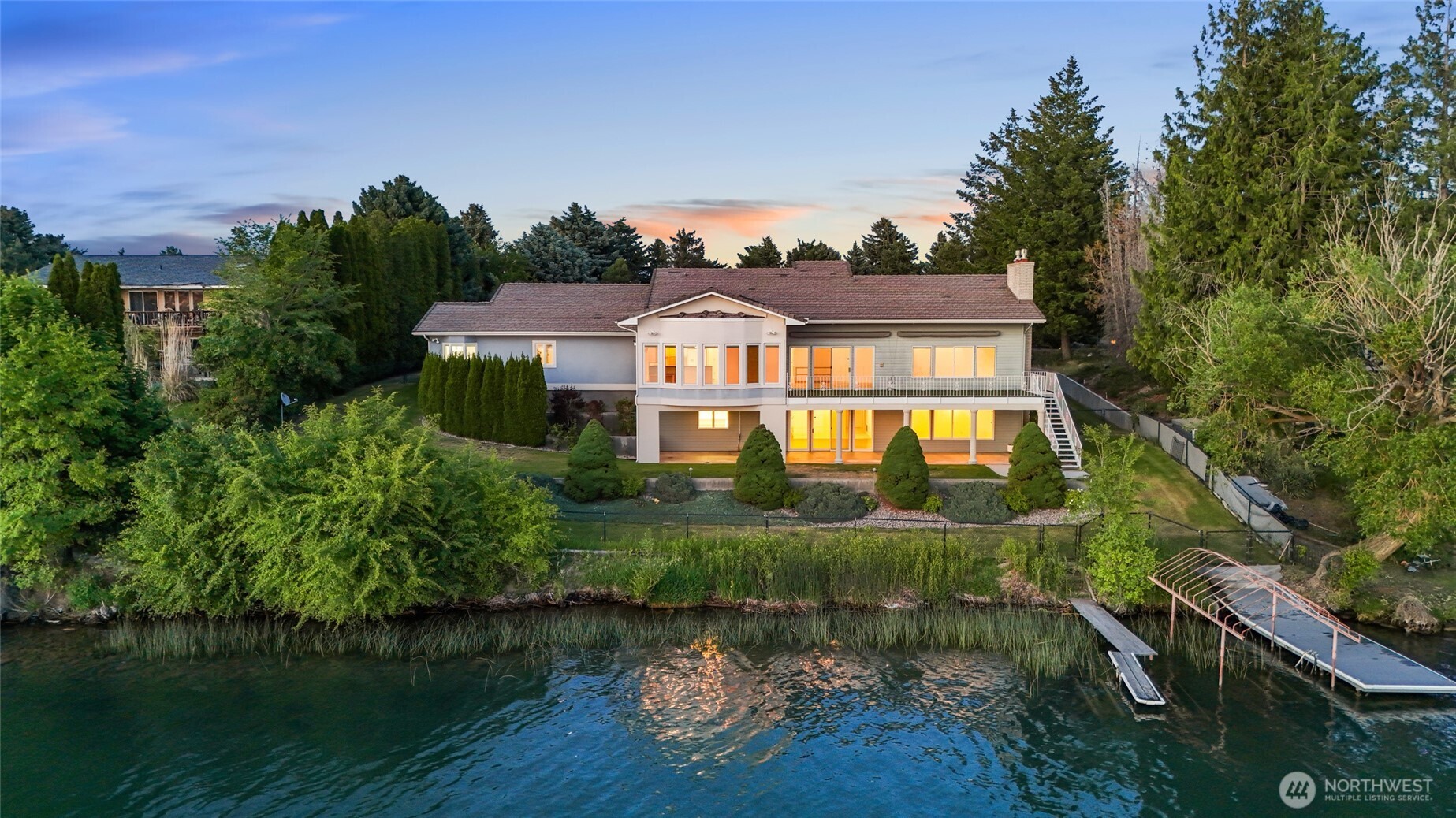 1782 Valley Road