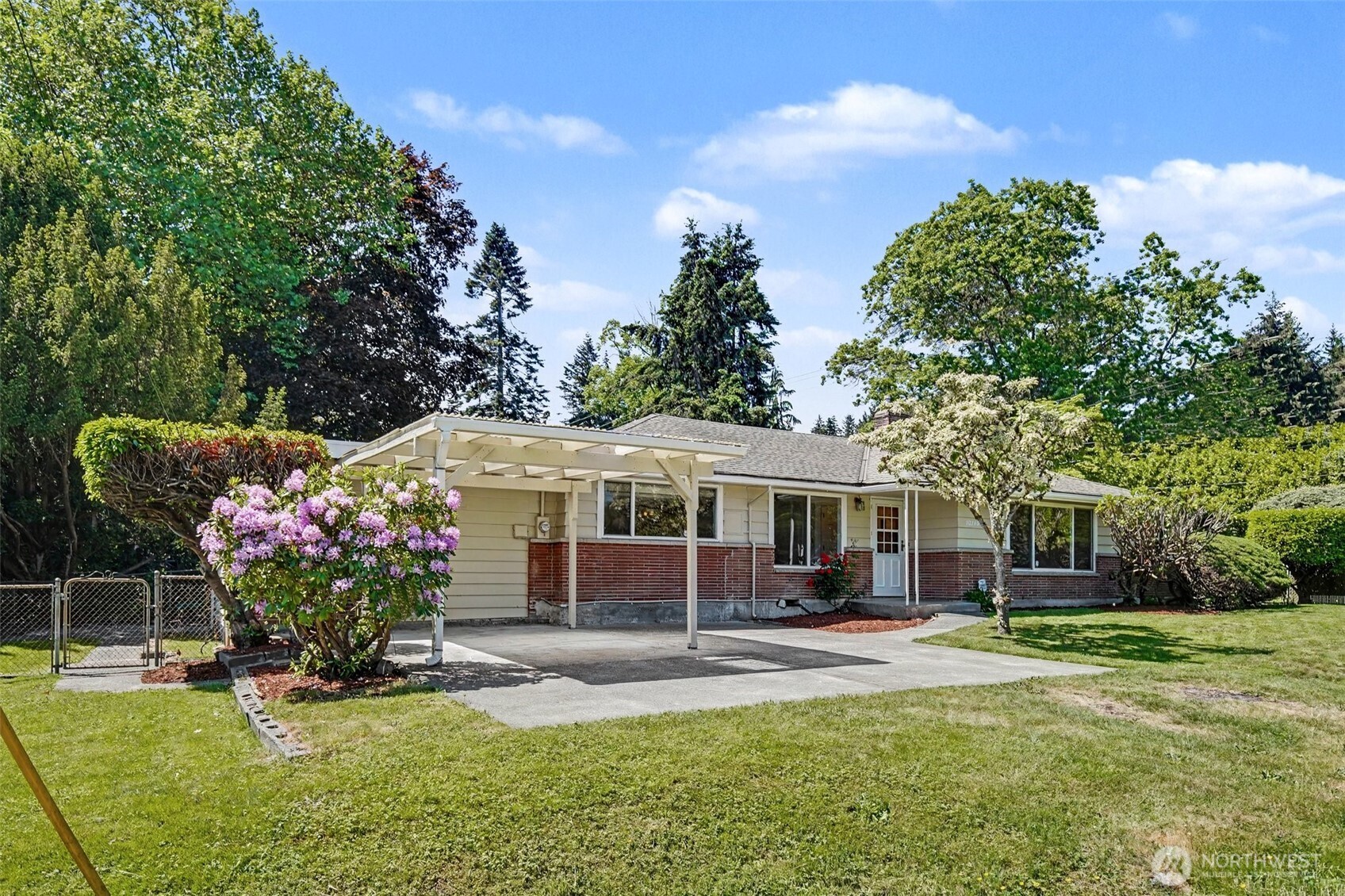 10749 30th Ave
