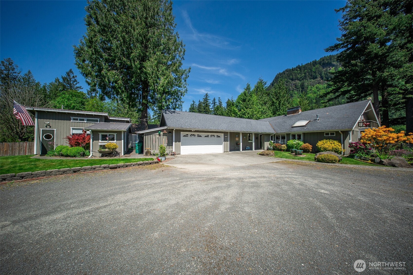 37418 Lake Walker Drive