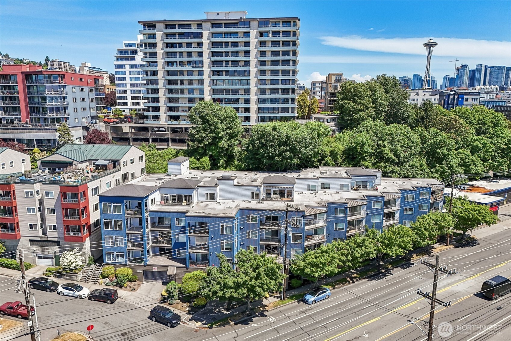 500 Elliott Avenue #405