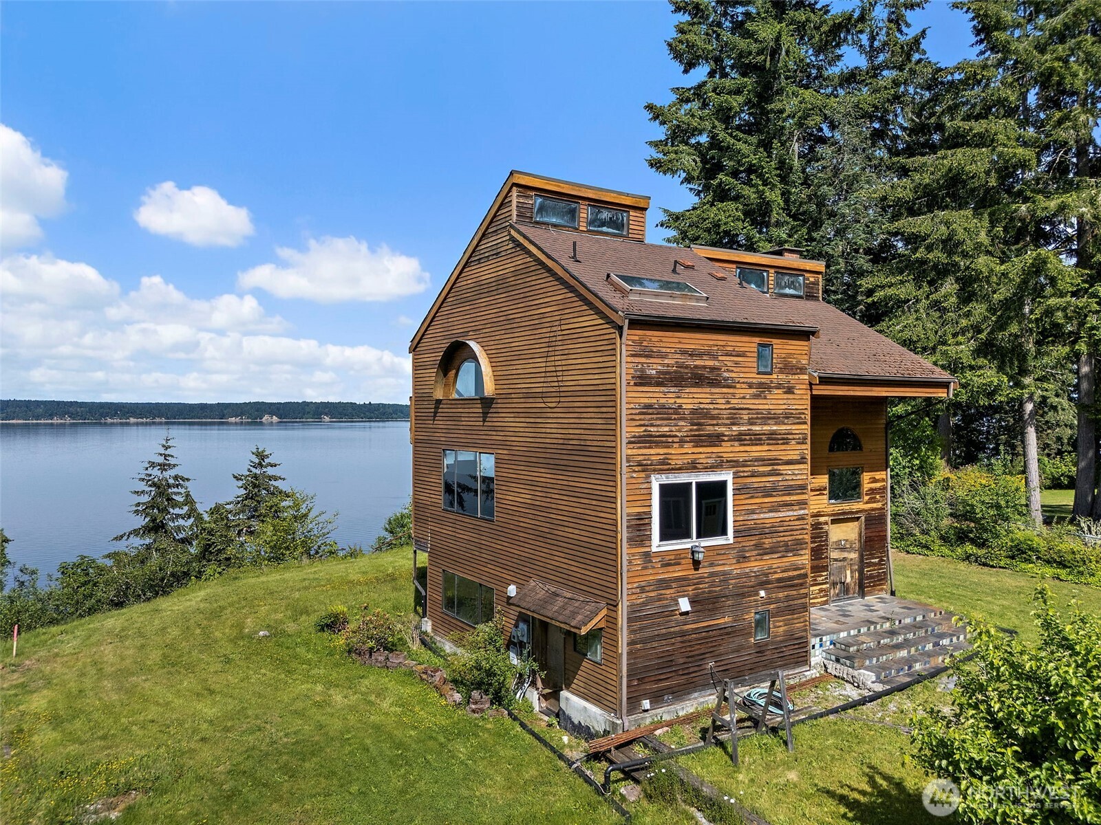 7544 Sandy Point Beach Road