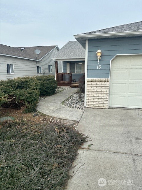 1300 Marina Drive #16
