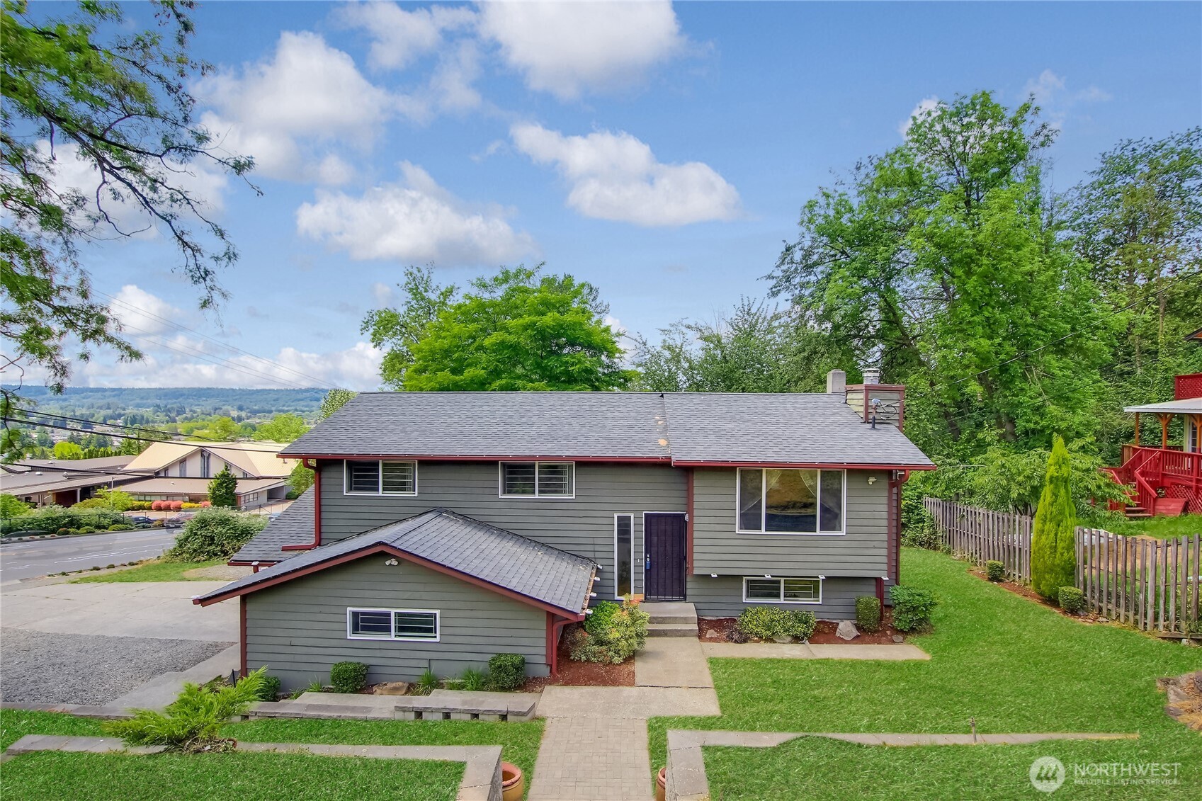 707 Alvord Avenue