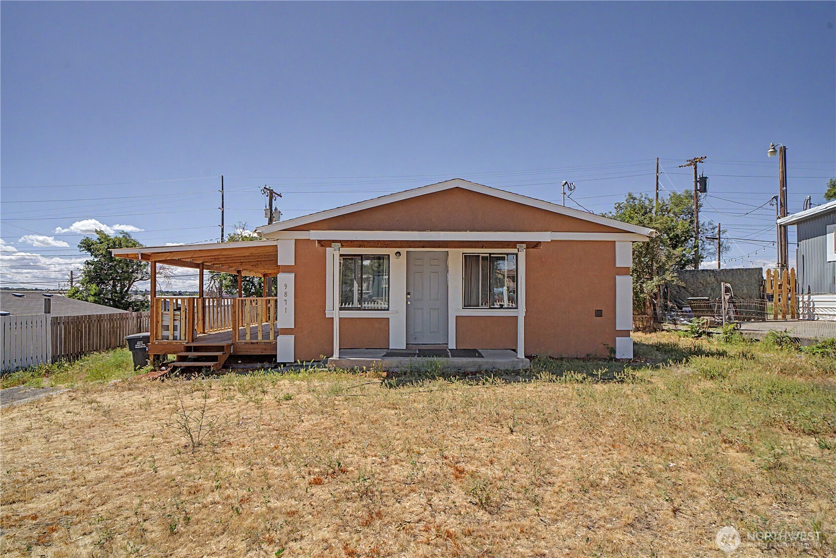 9871 Highland Drive