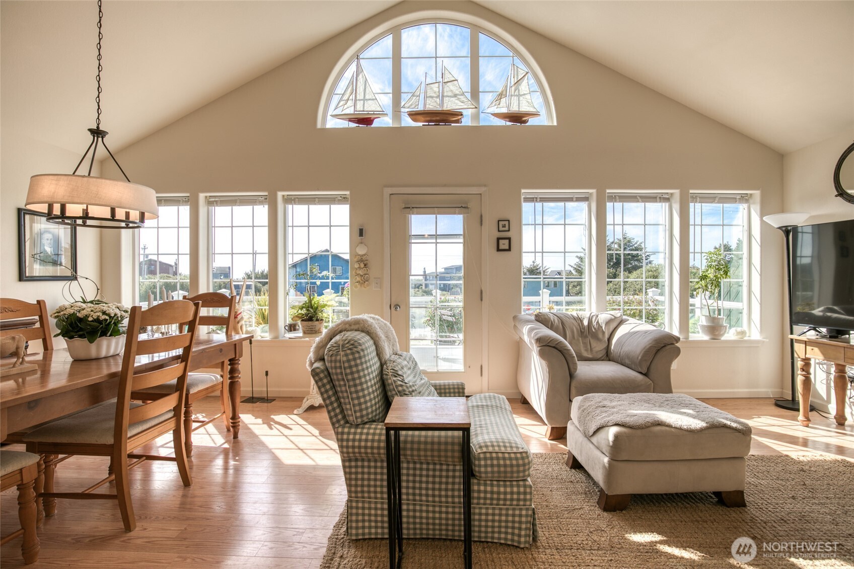 622 Ocean Shores Boulevard
