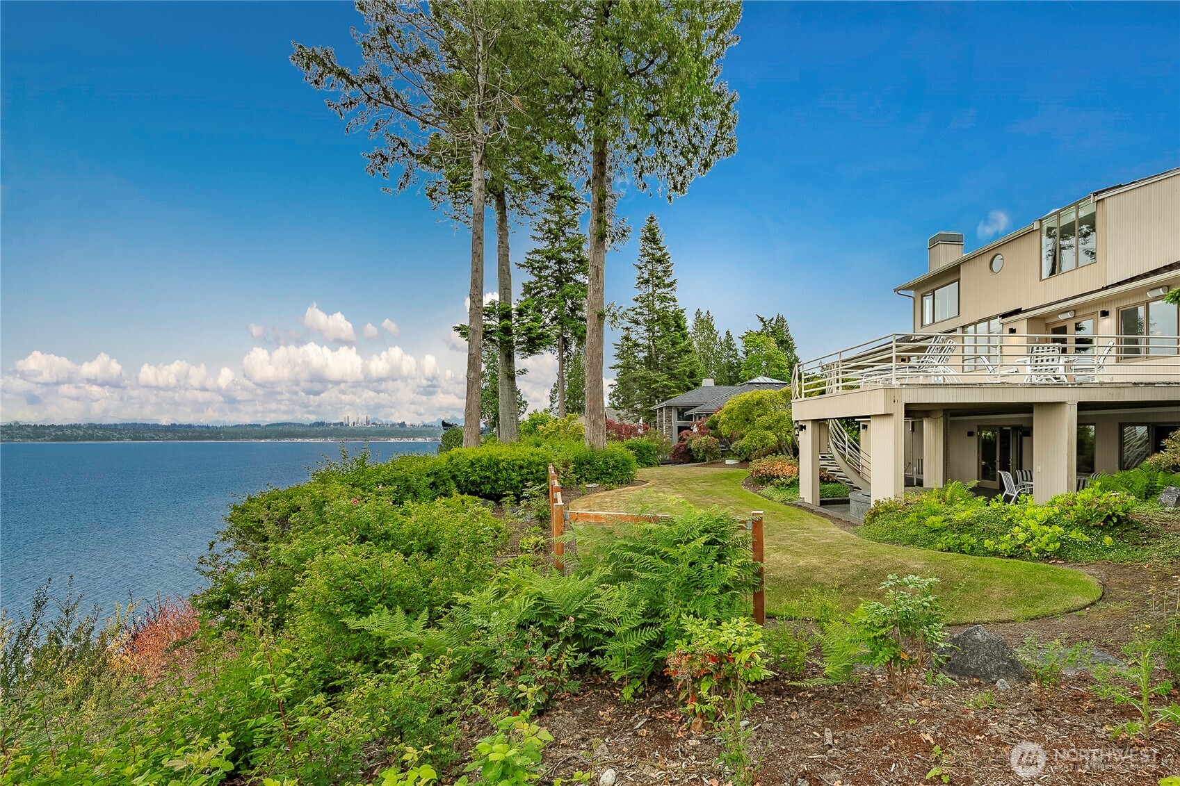 9157 Great Blue Heron Lane