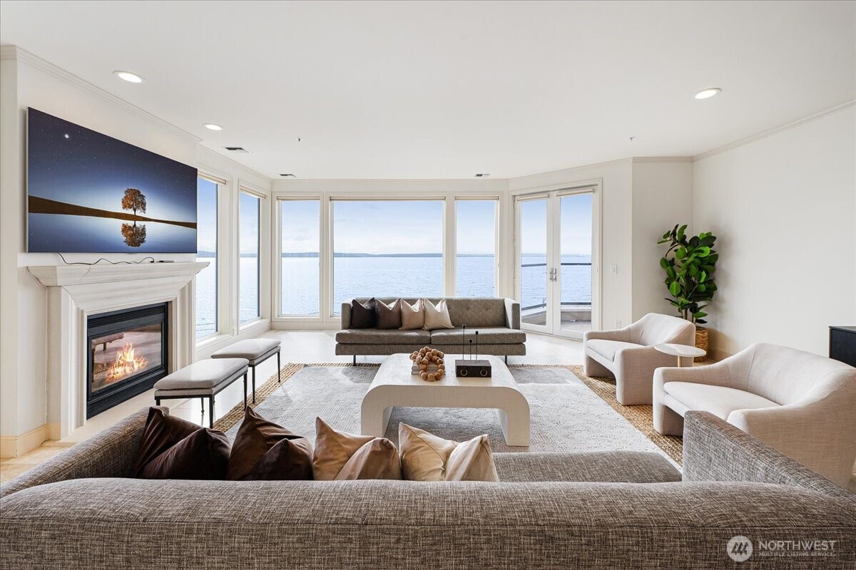 1338 Alki Avenue #500
