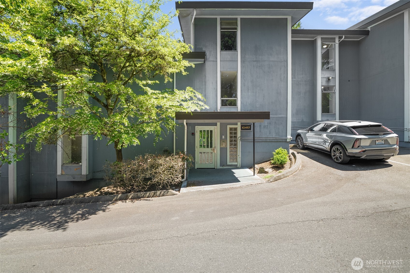 10459 Des Moines Memorial Dr #303