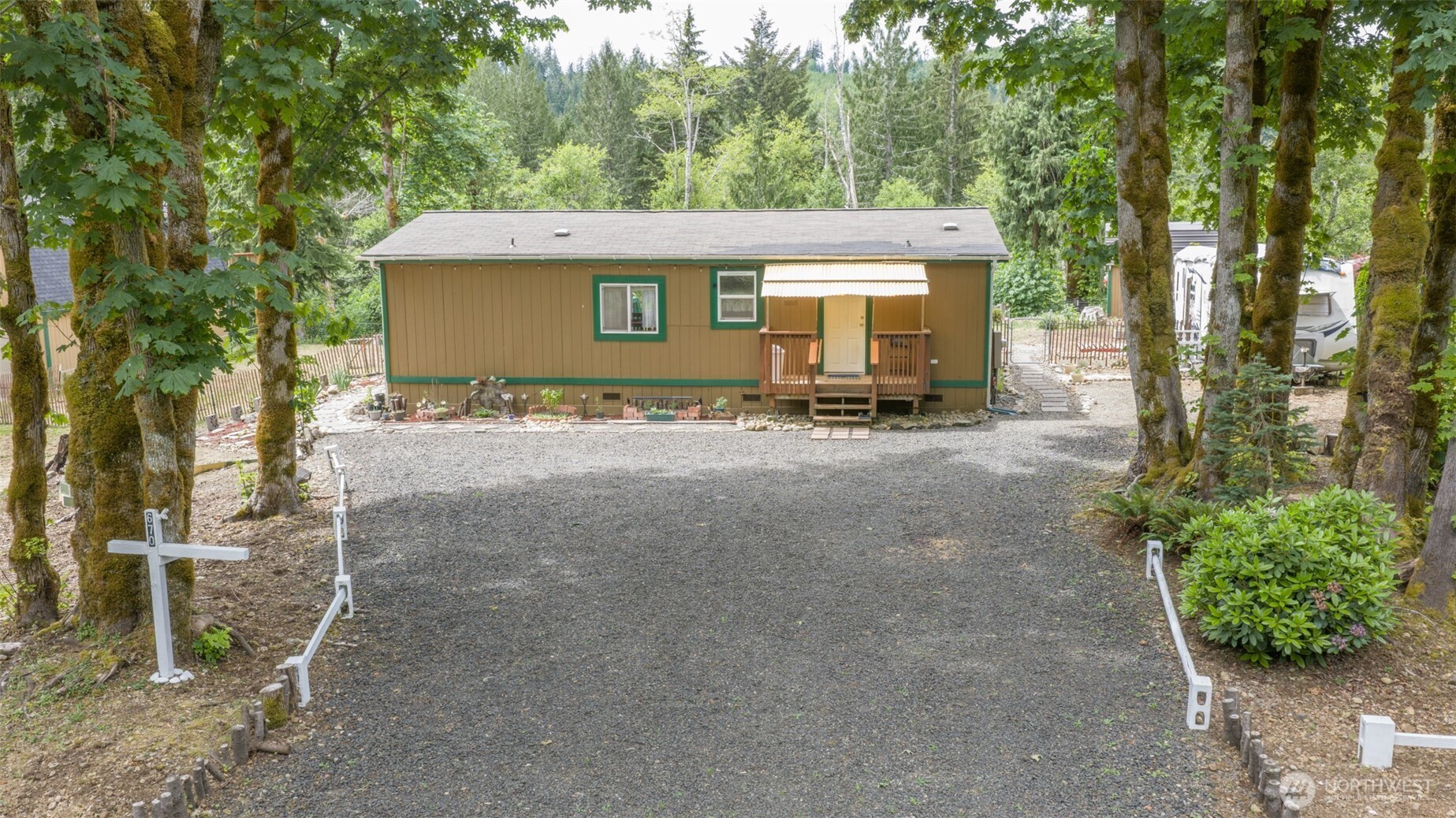 670 Duckabush Drive