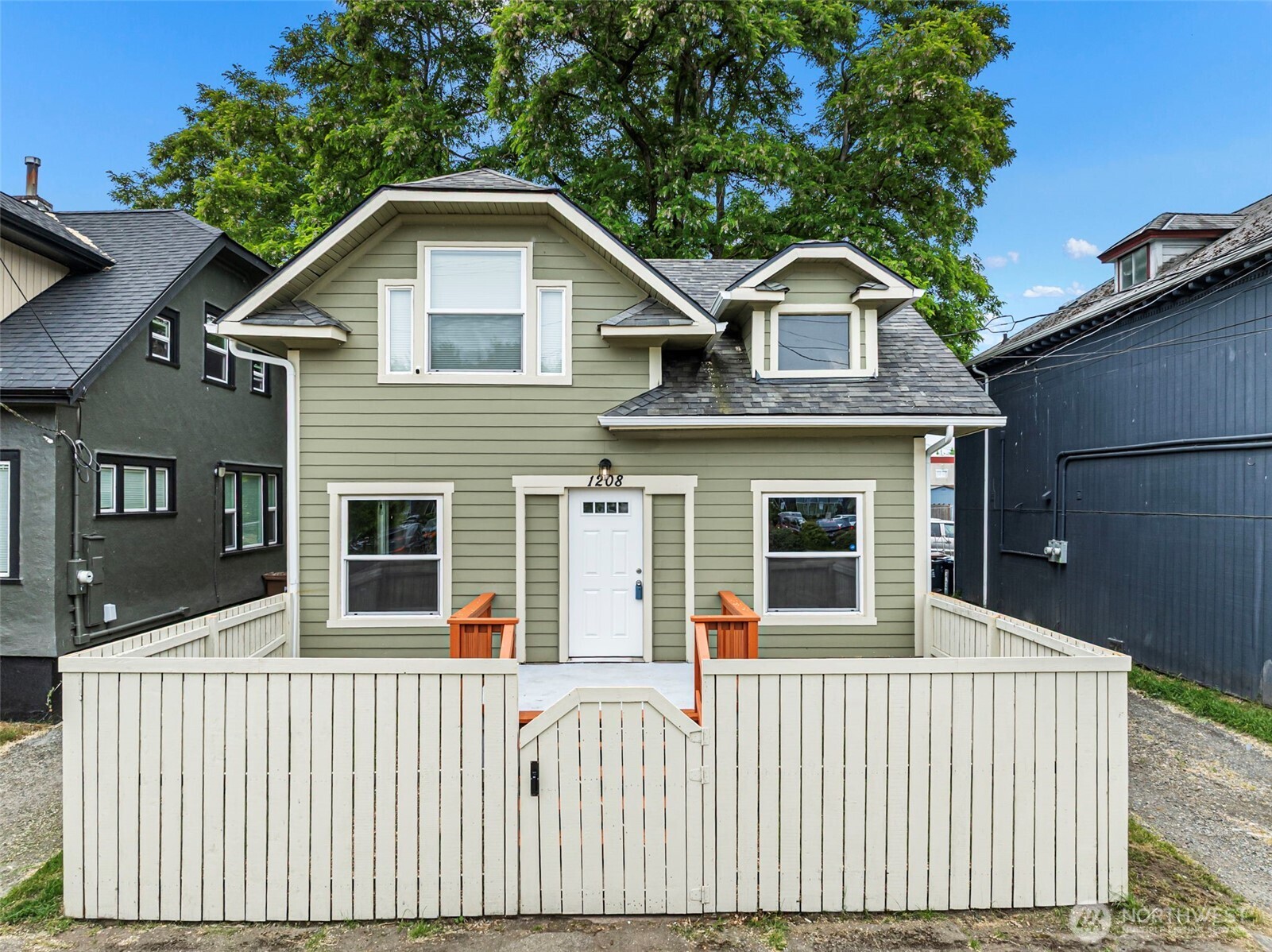 1208 14th Street