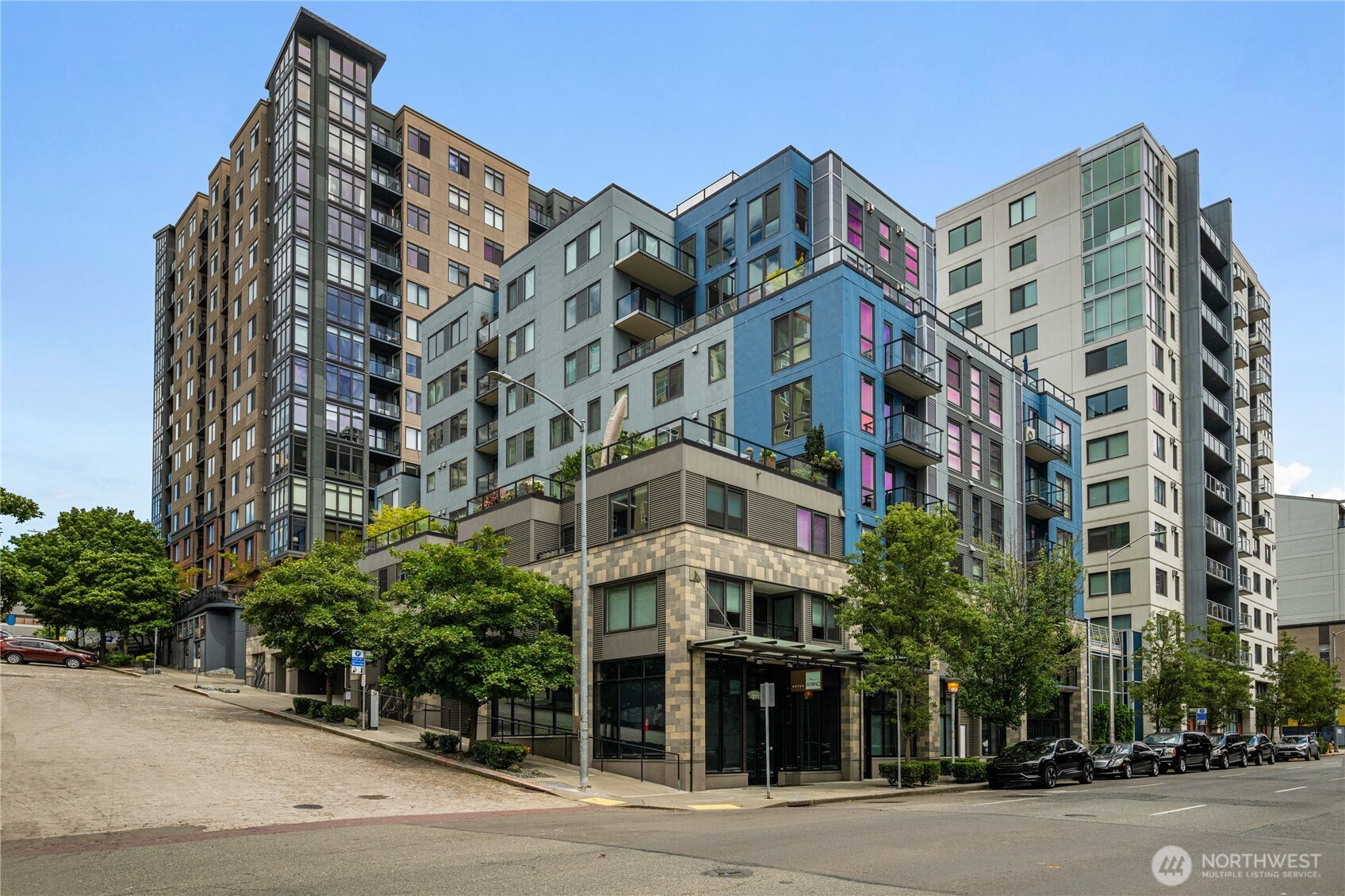 81 Clay Street #326