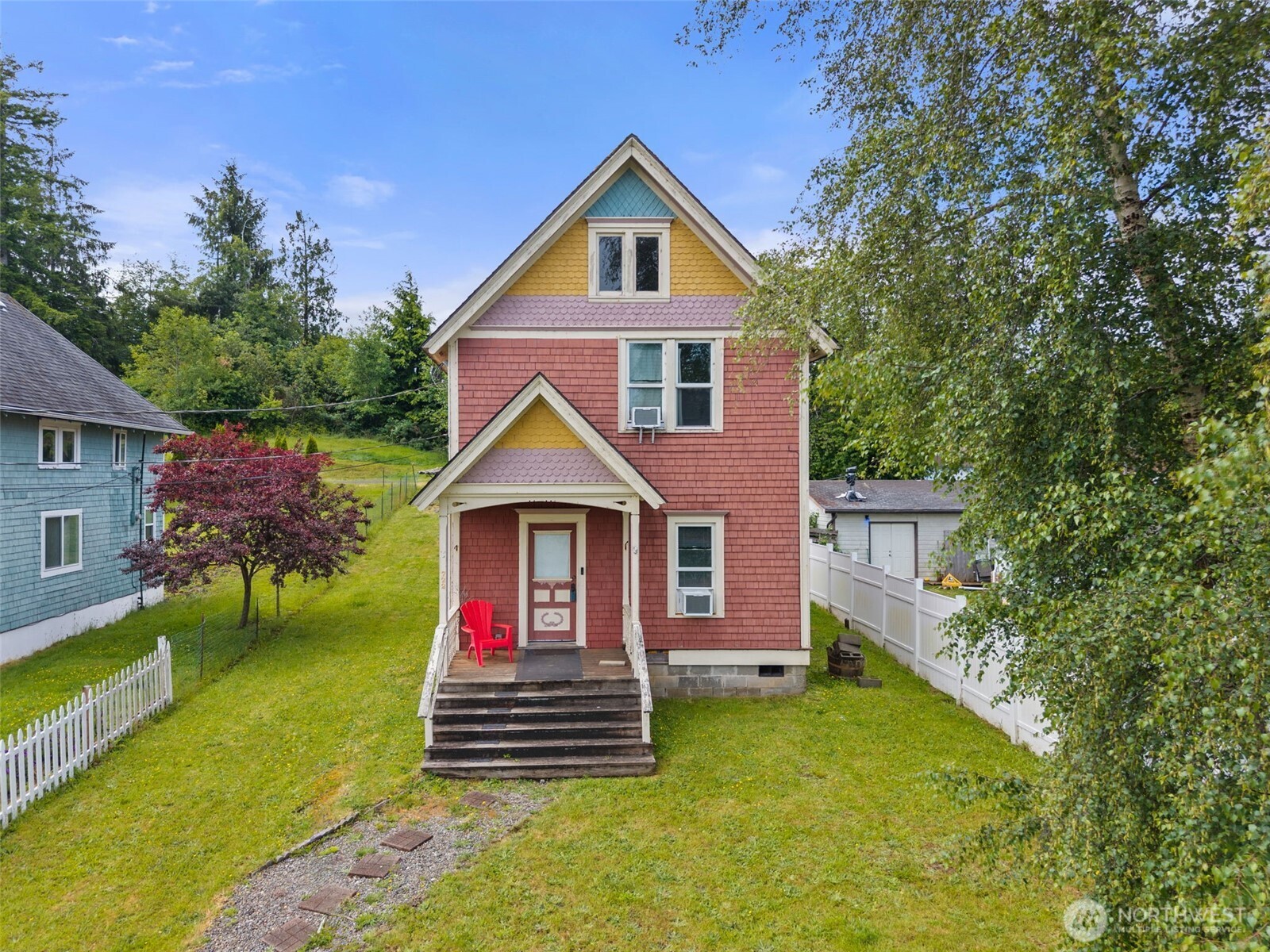 722 Cowlitz Street