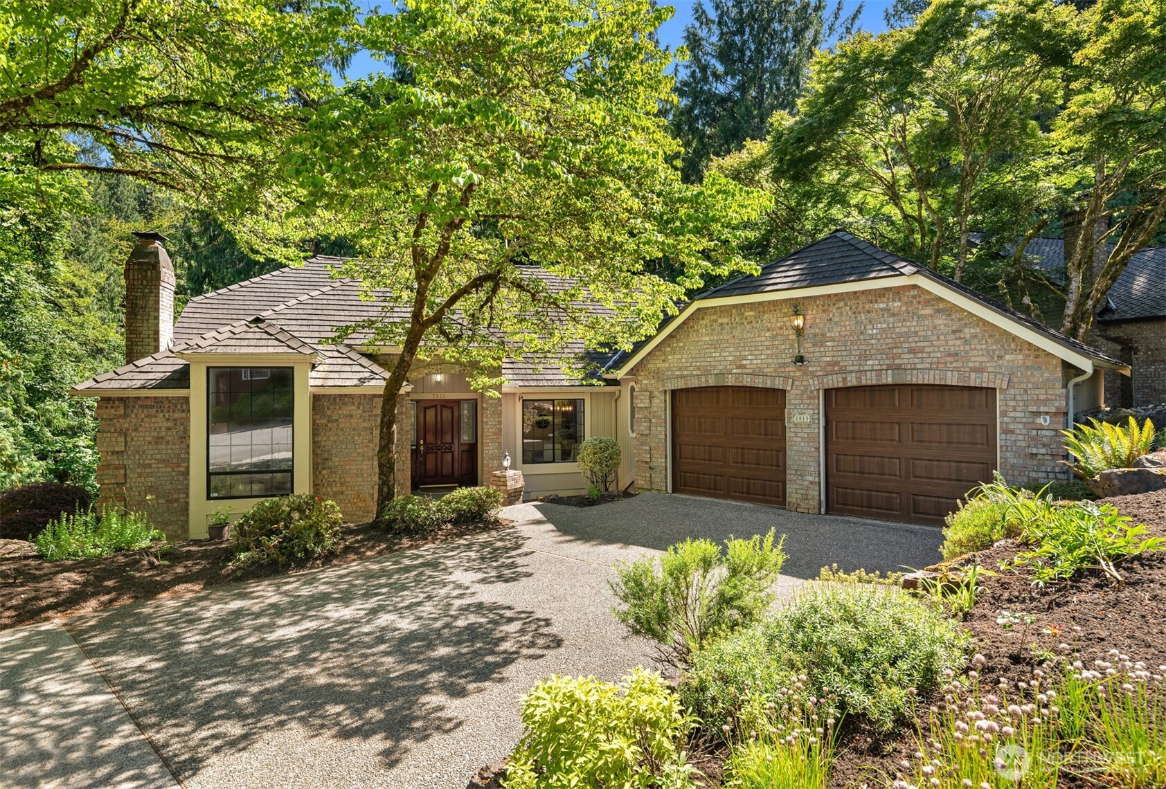 2815 Pine Cone Drive