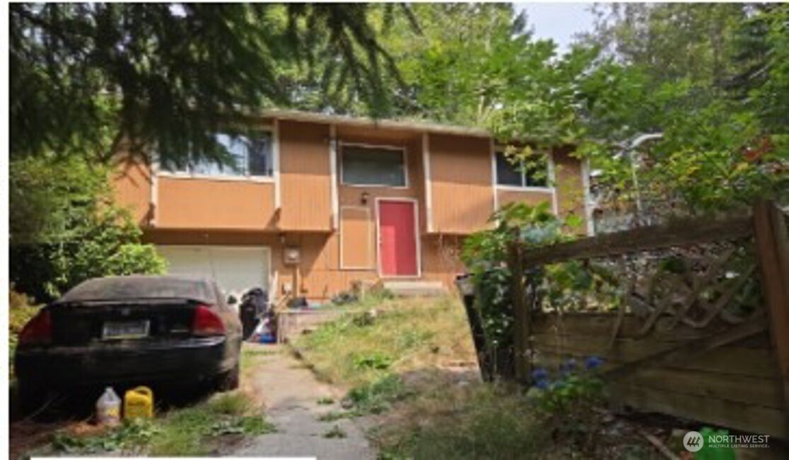 6885 Cascade Drive