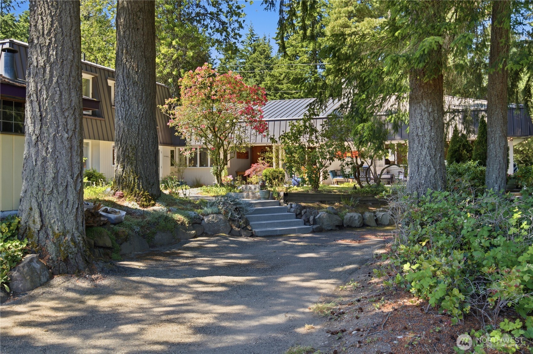 3050 Mullenix Road