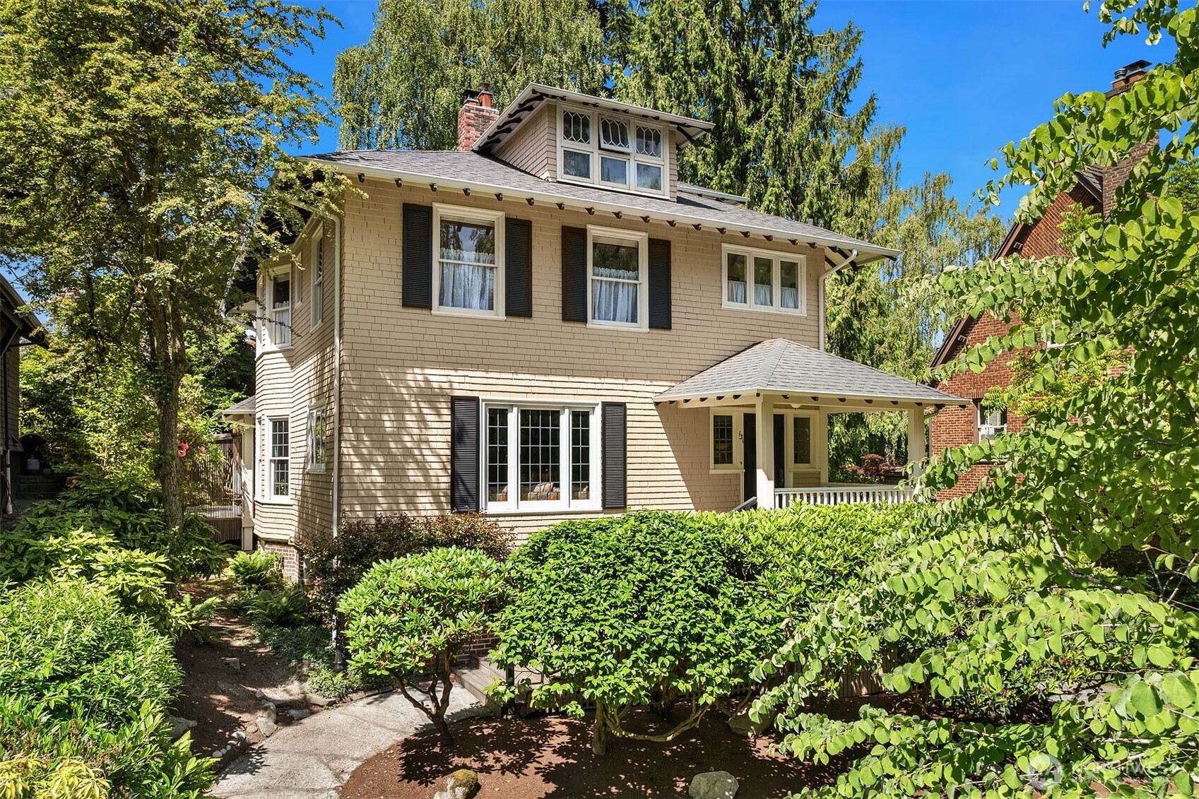 131 Madrona Place