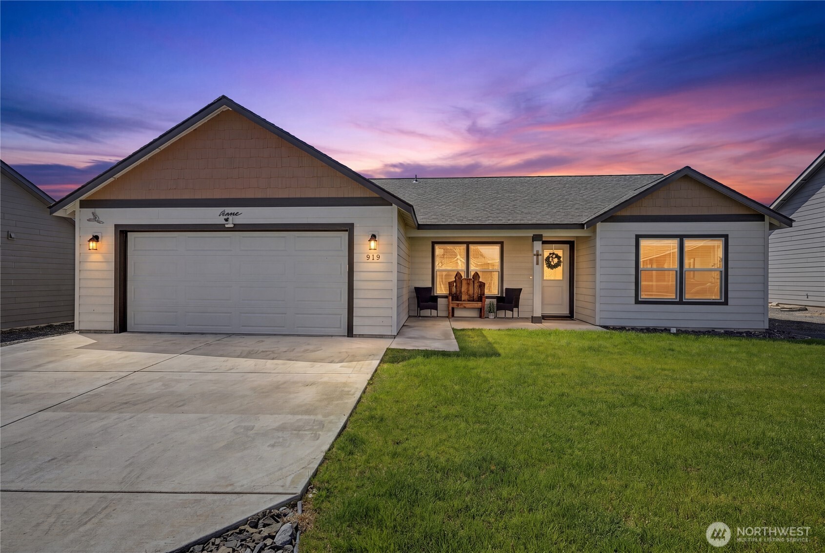 919 Washington Court