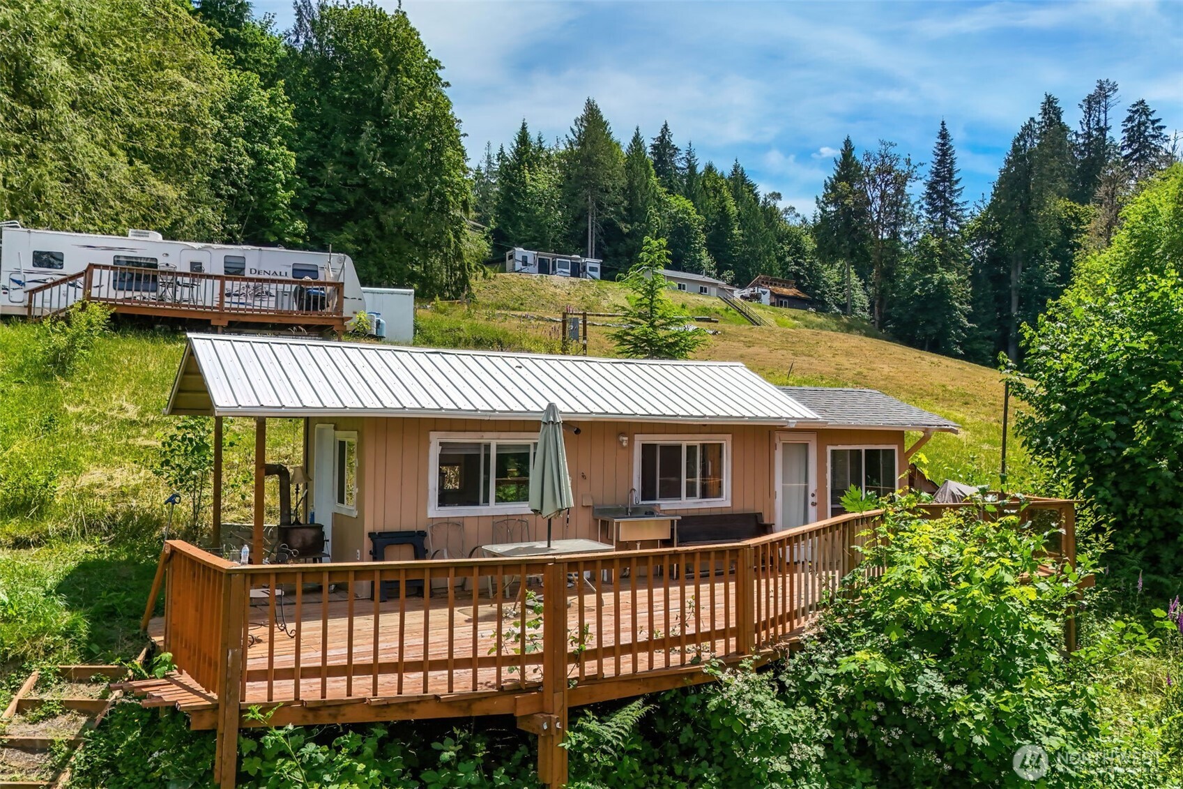 200 Cove Drive