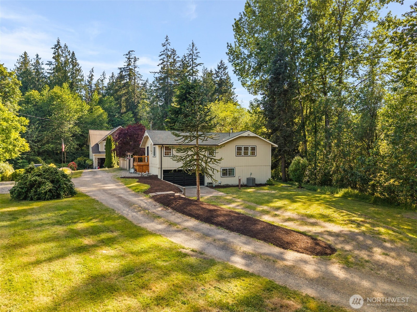 395 Blomster Way