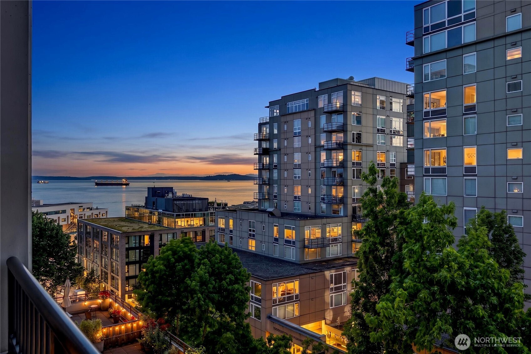 2717 Western Avenue #5002