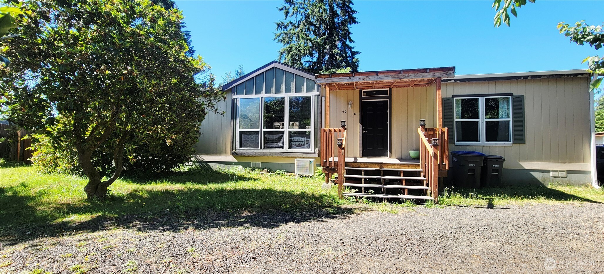 40 Foxglove Avenue