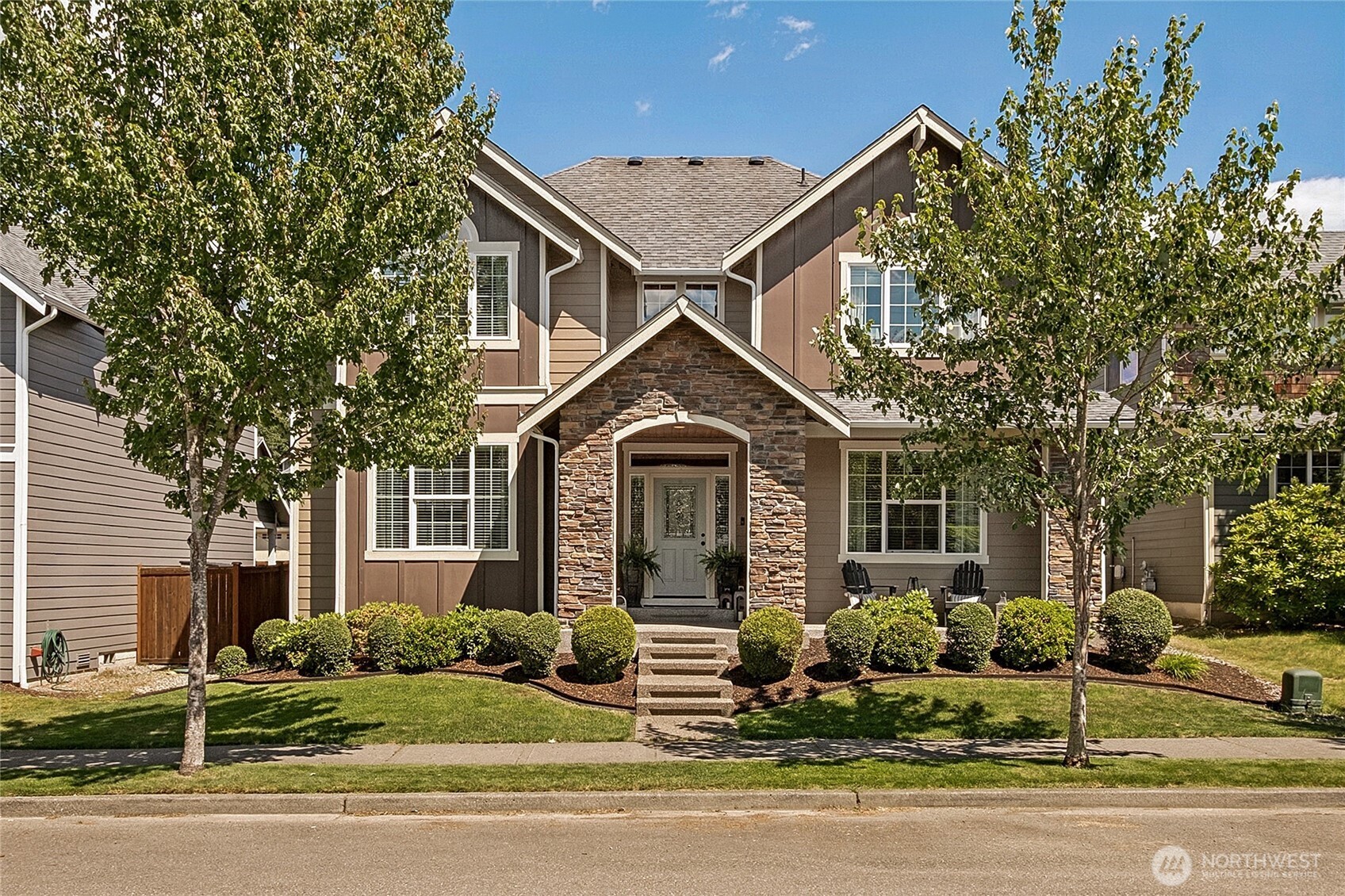 1670 Eagles Nest Place