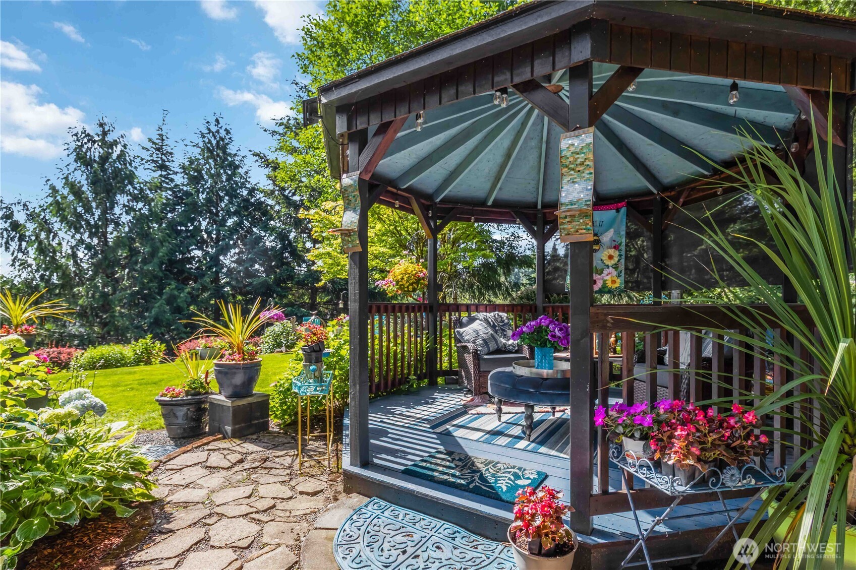 209 Beacon Hill Drive
