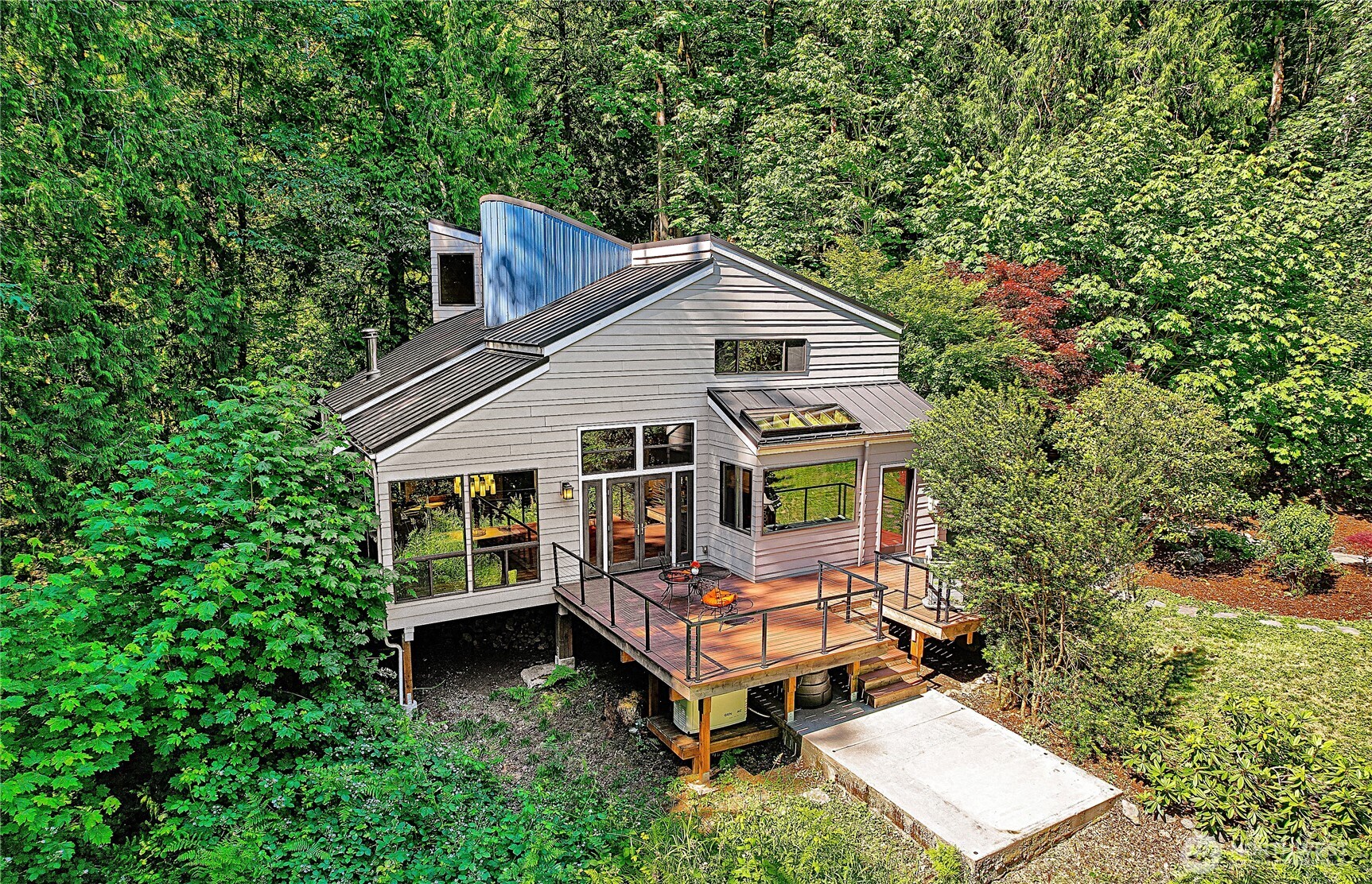 13020 Squak Mountain Road