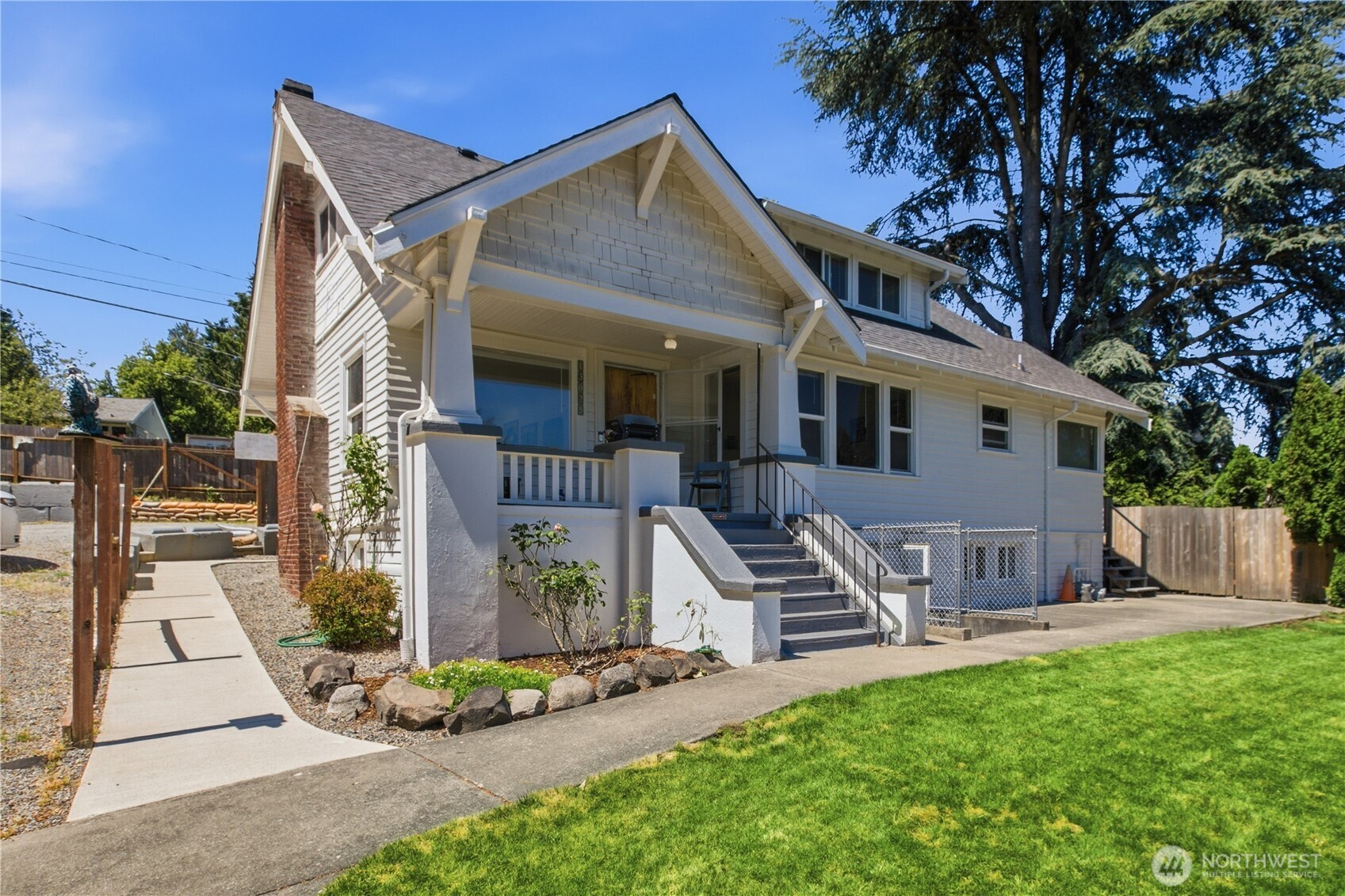 13025 Ambaum Boulevard