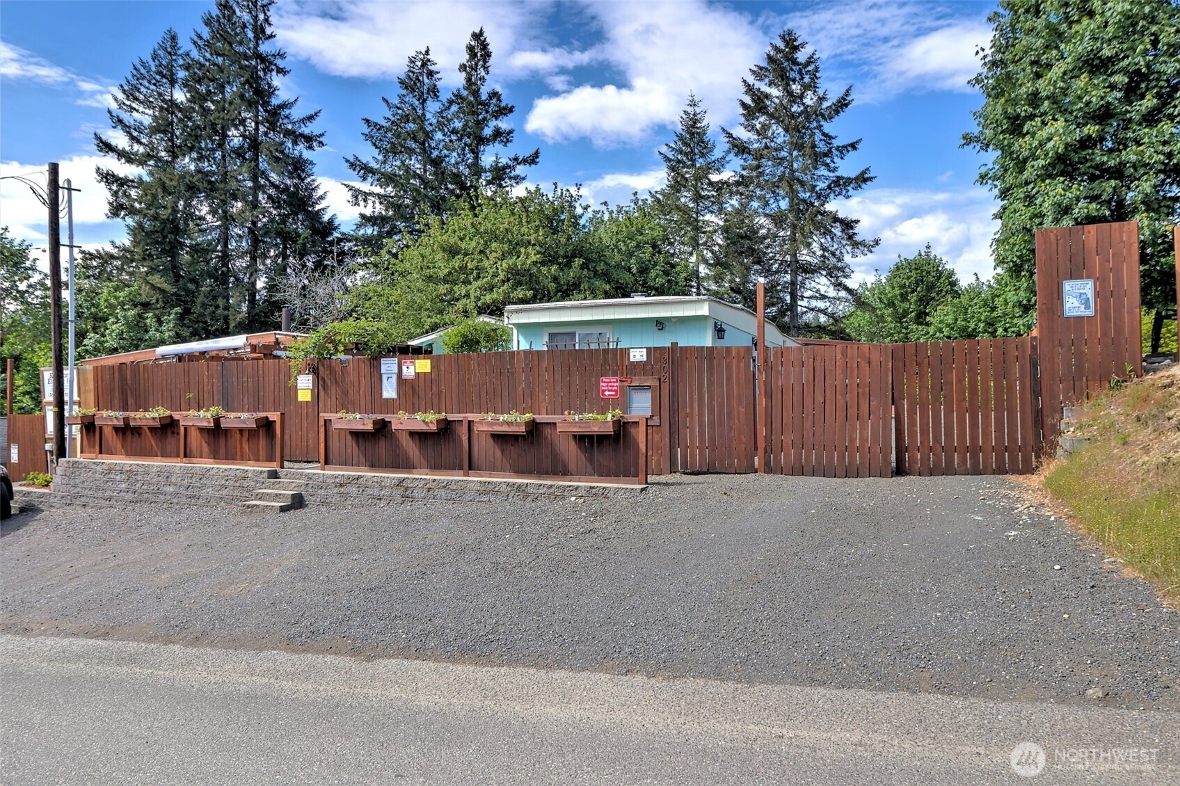 302 Oak Street