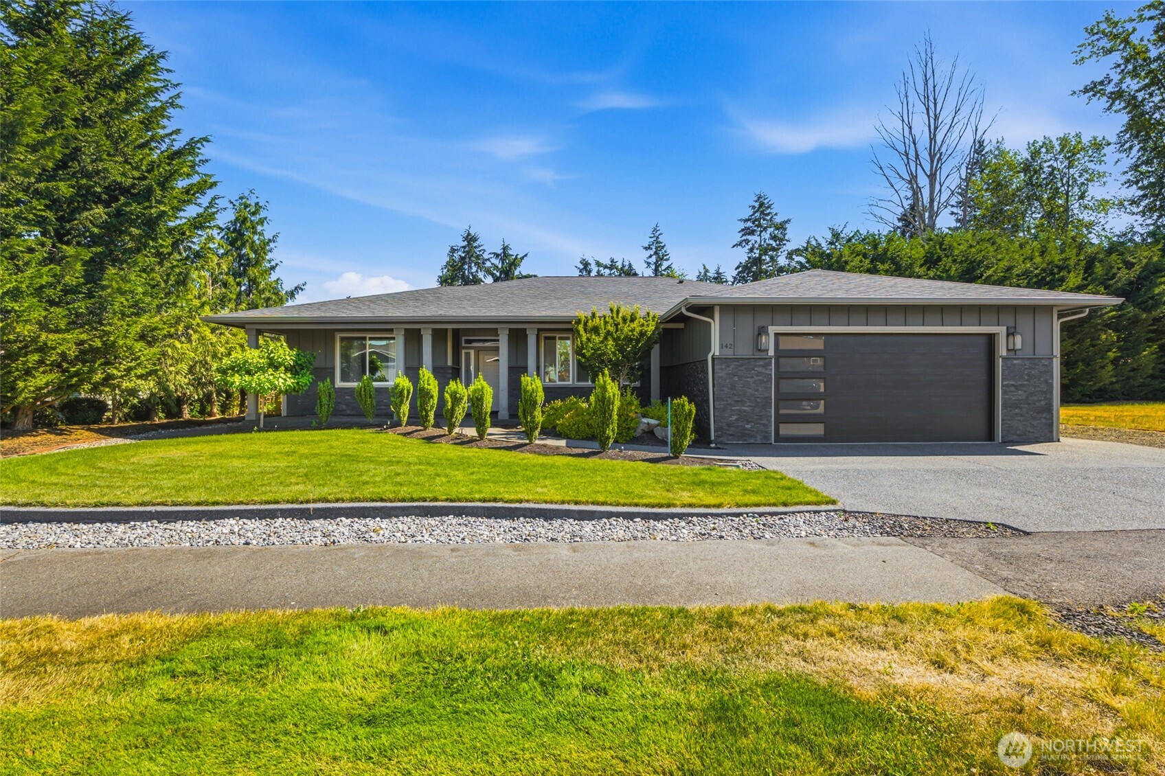 142 Cobblestone Lane