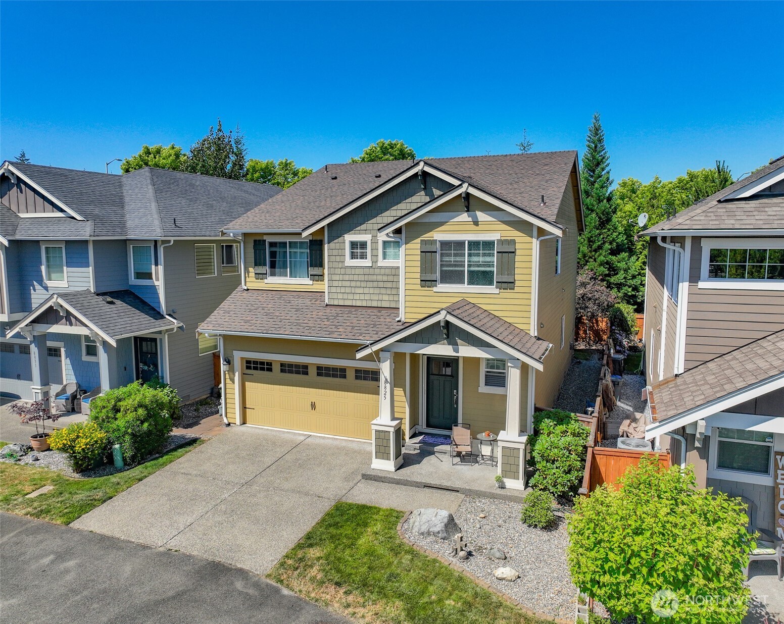 8825 Corona Court