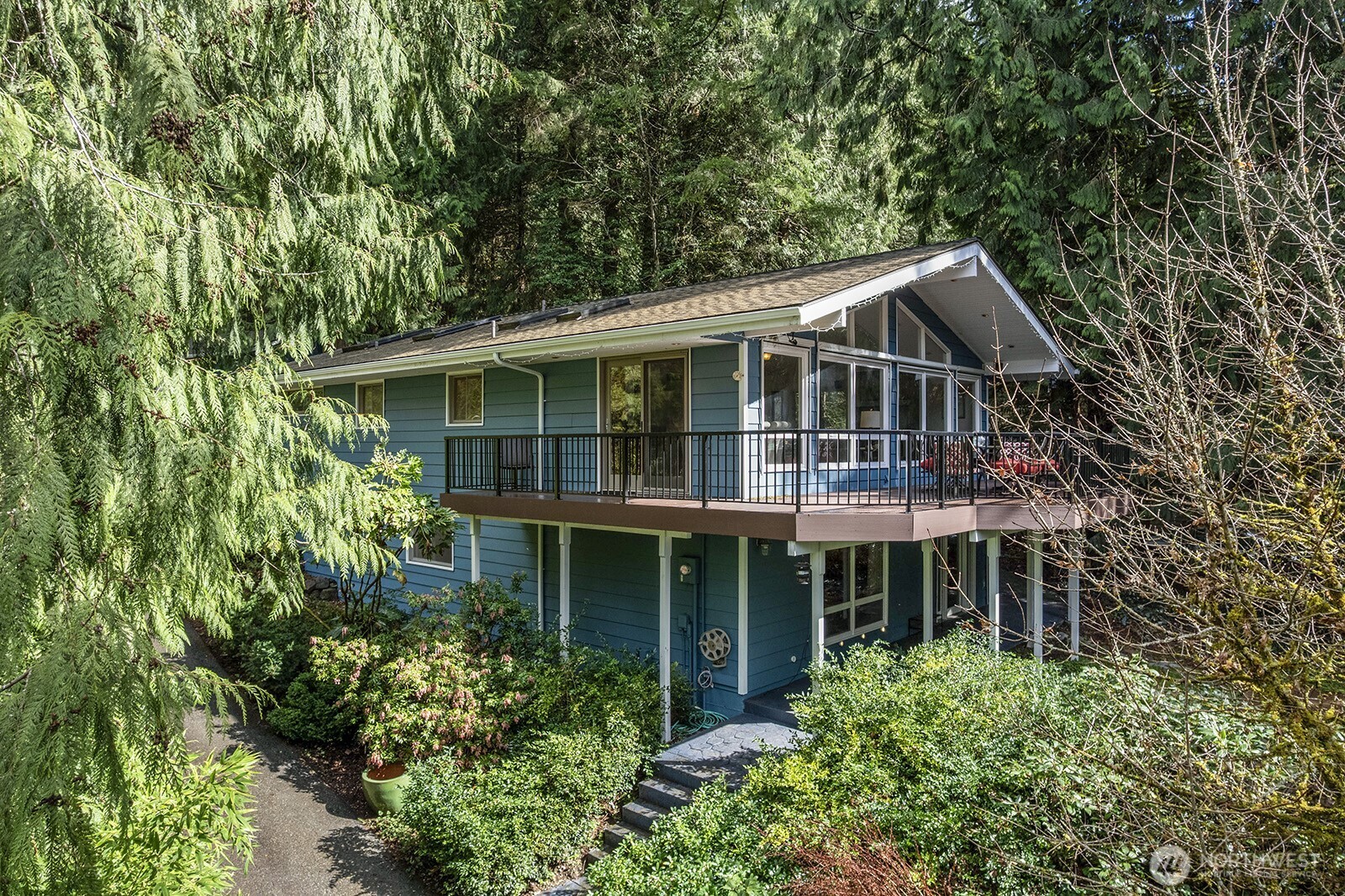 3820 Ames Lake Drive
