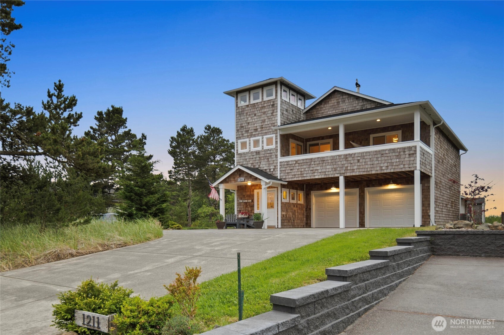1211 Ocean Beach Boulevard