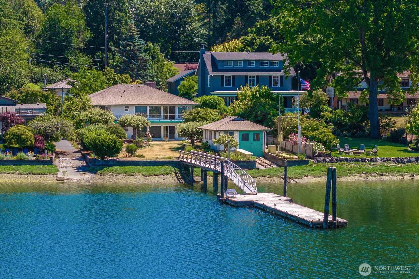 8920 Randall Dr