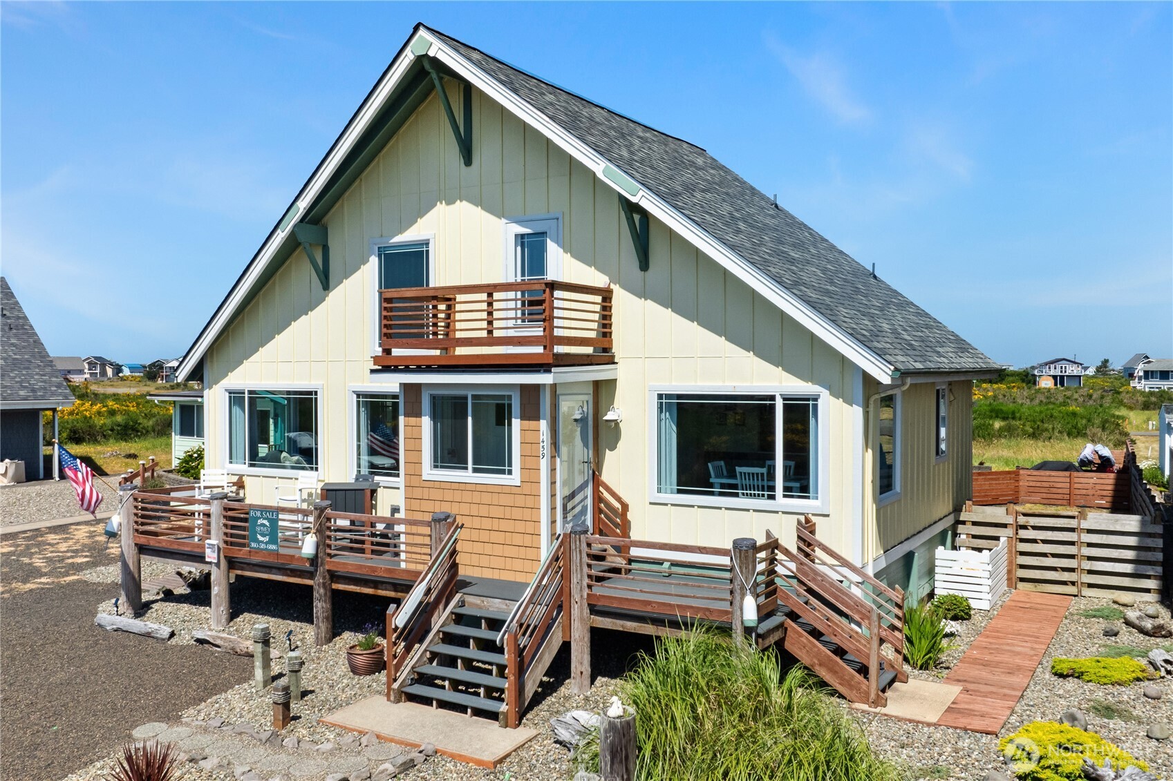 1459 Ocean Shores Boulevard