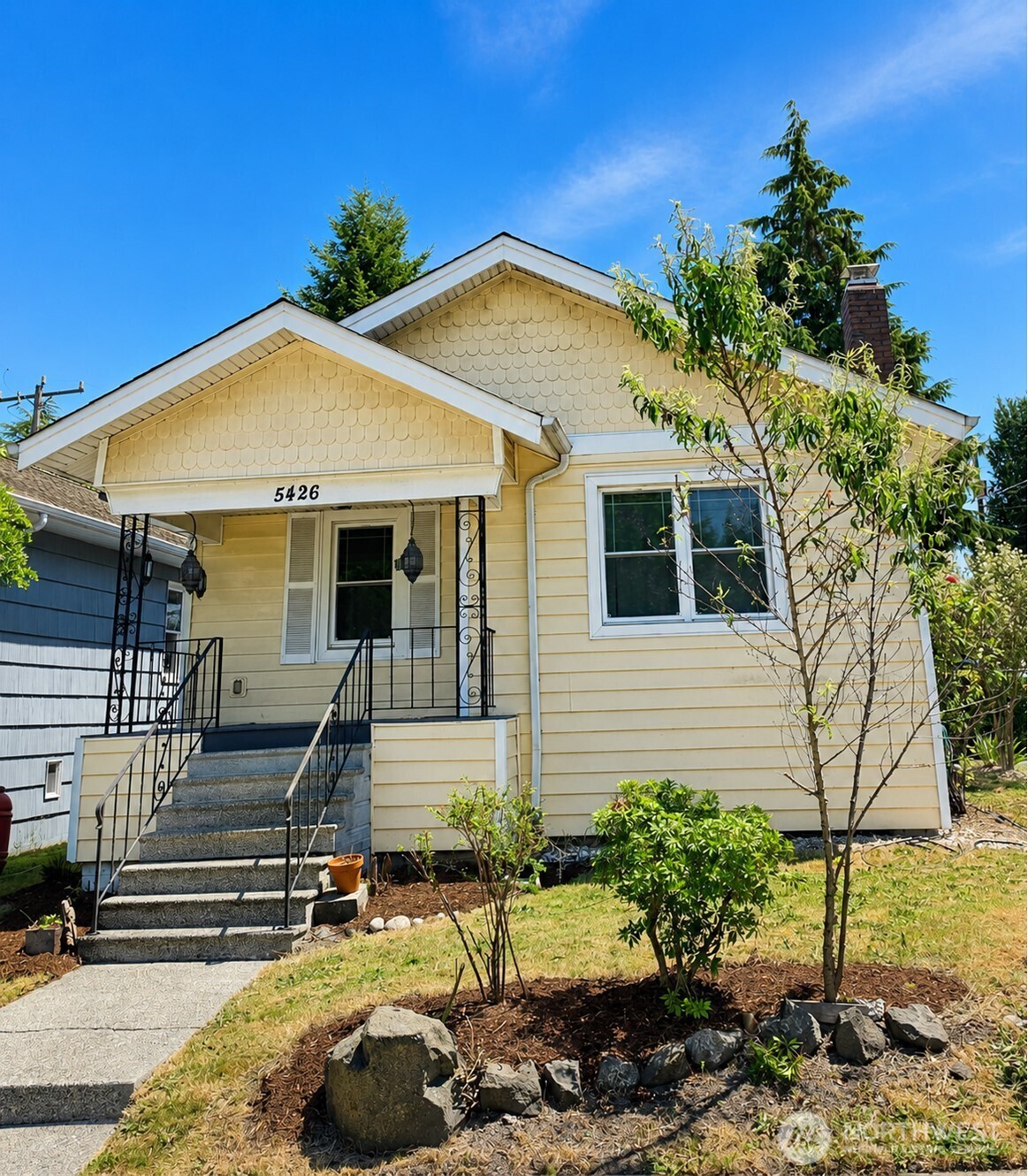 5426 Green Lake Way
