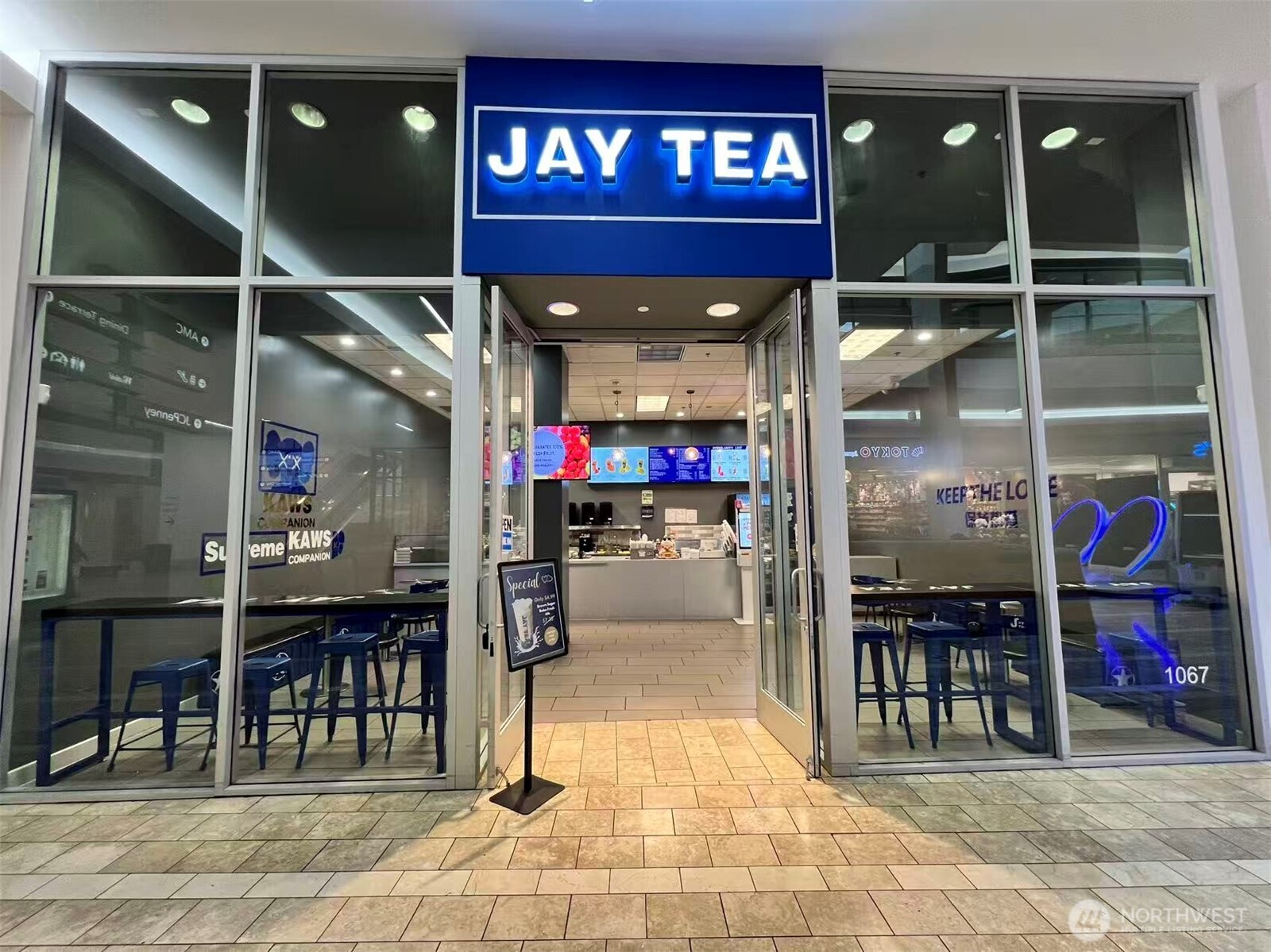 1067 Southcenter Mall