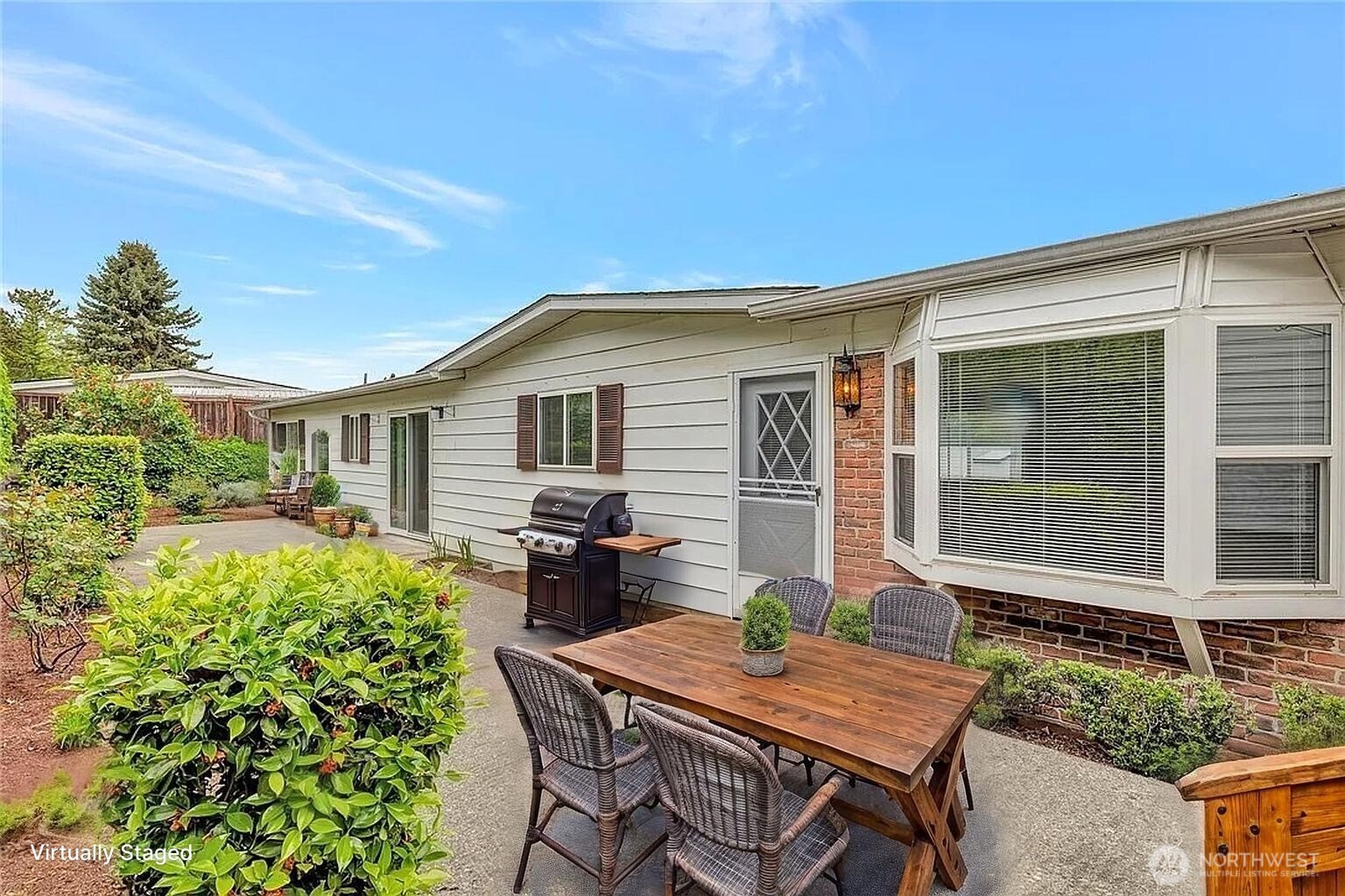 17044 Woodcrest Drive