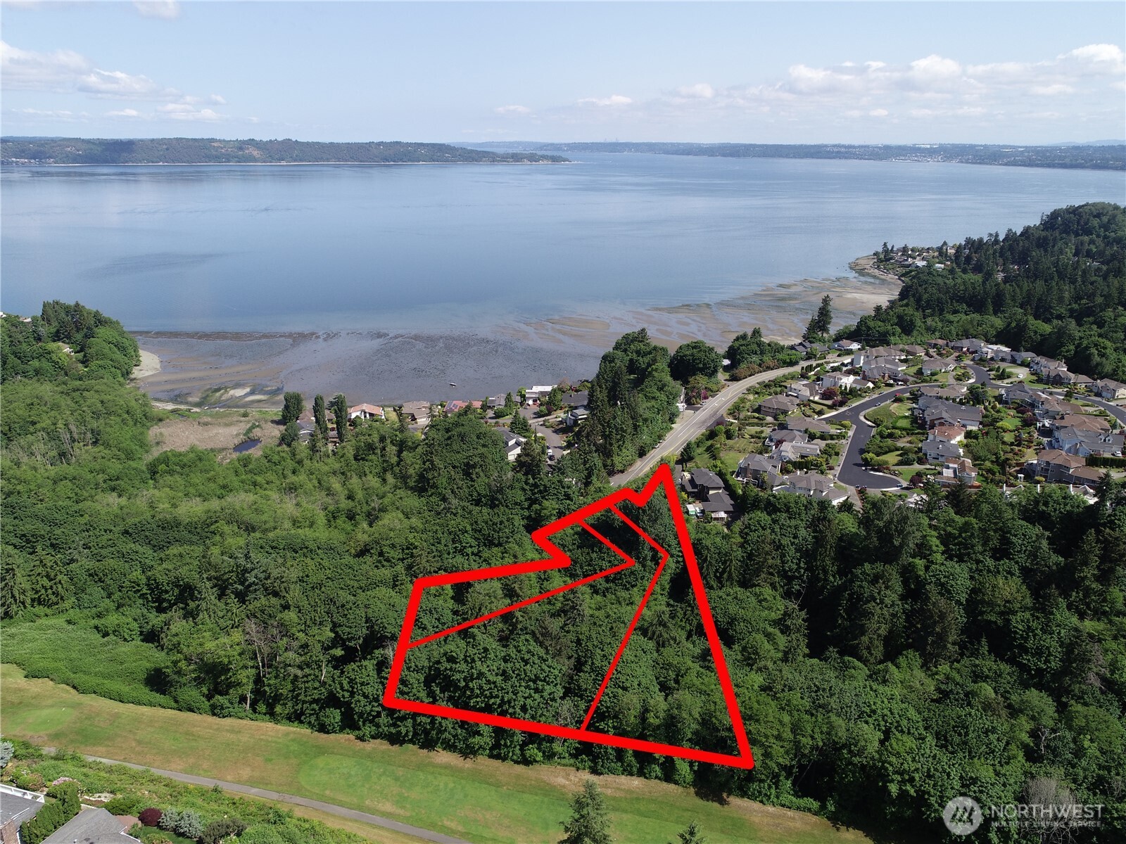 3911 Dash Point Rd