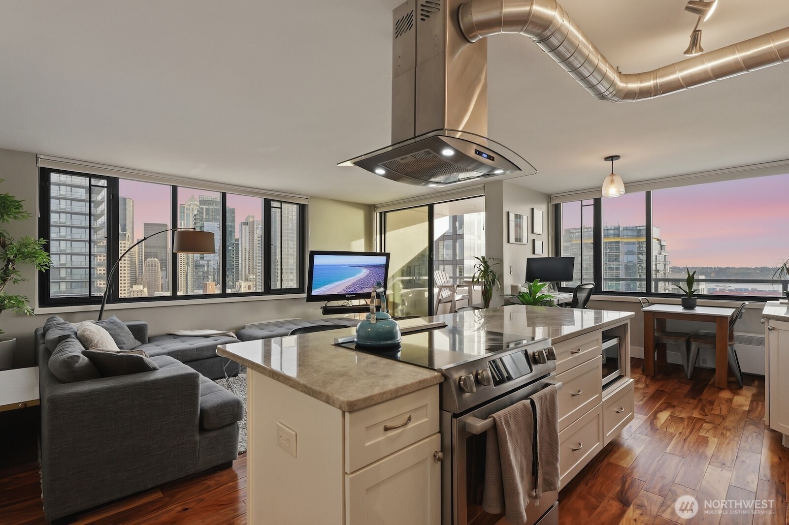 2100 3rd Avenue #2601