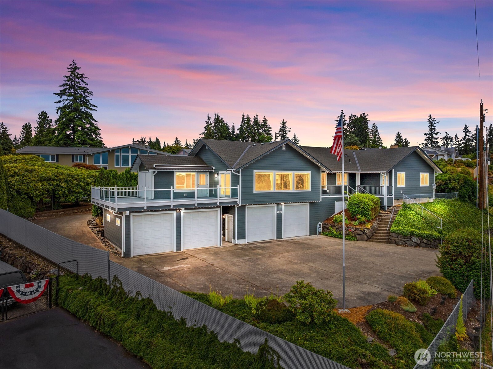 2025 5th Street