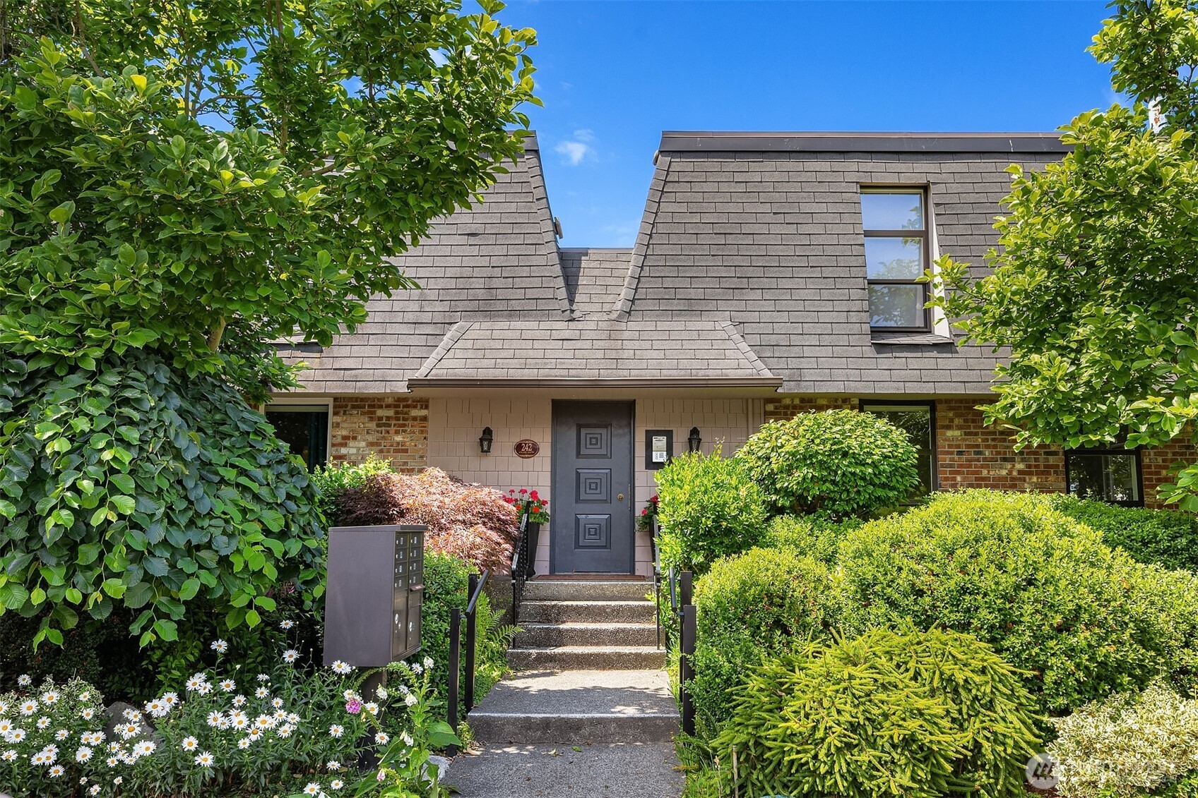 242 4th Avenue #1