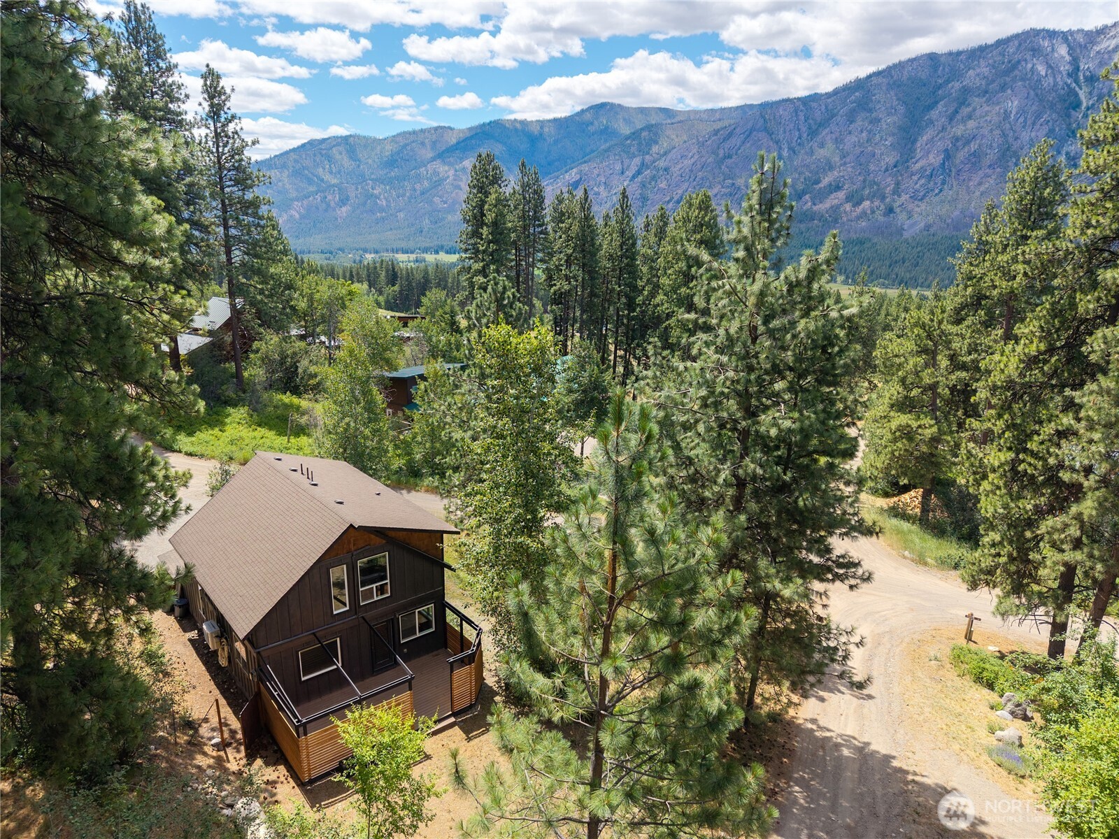 32 Crabapple Road