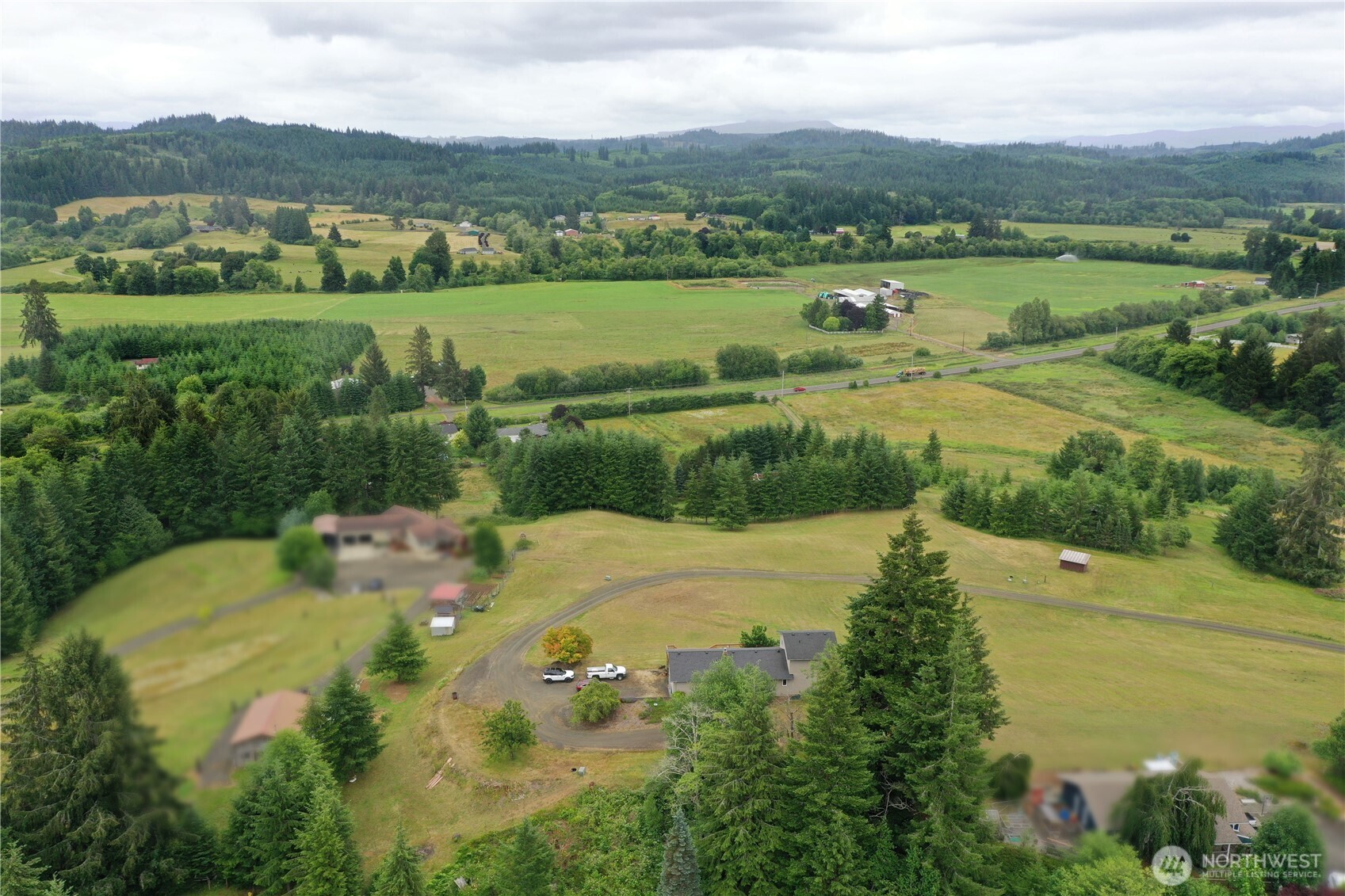 77 Rue Creek Road