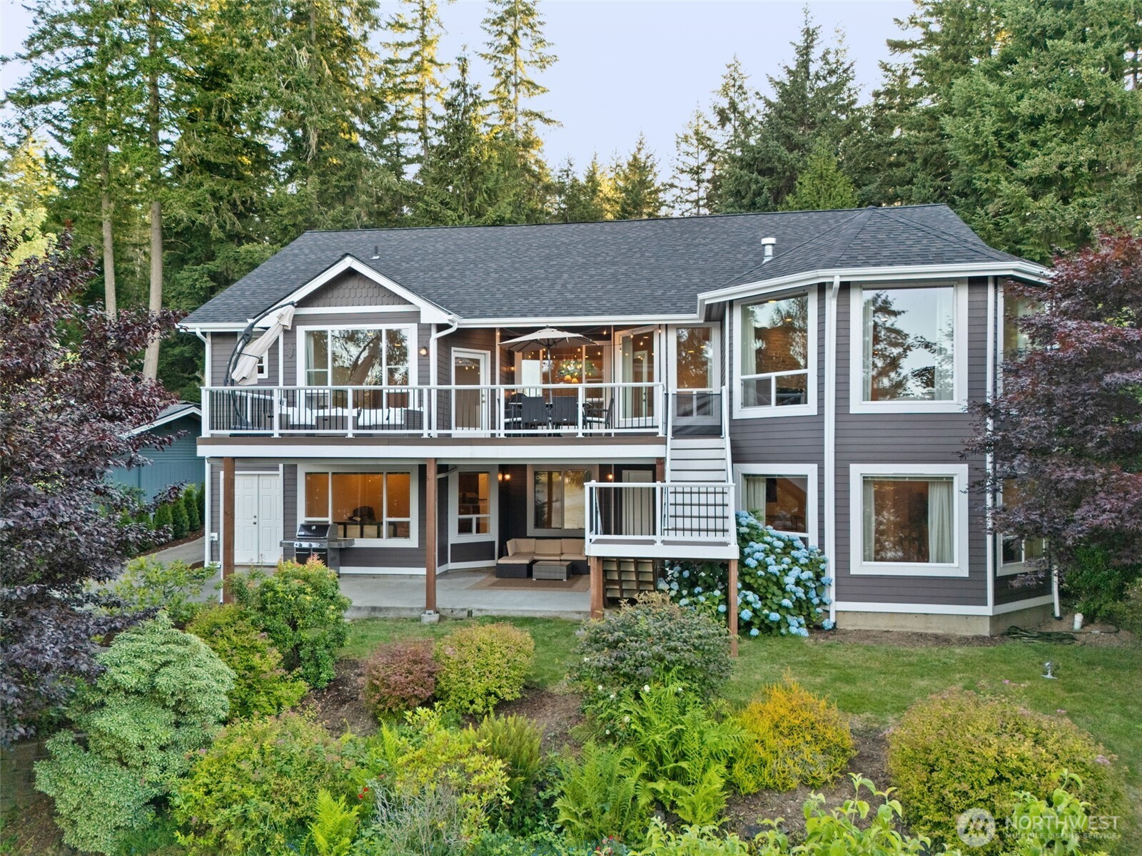 180 Westlake Drive